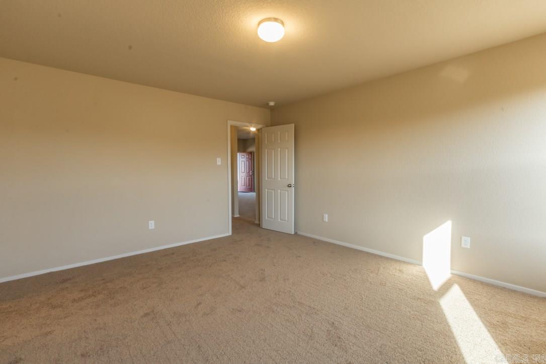 WOODLANDS EDGE - Residential