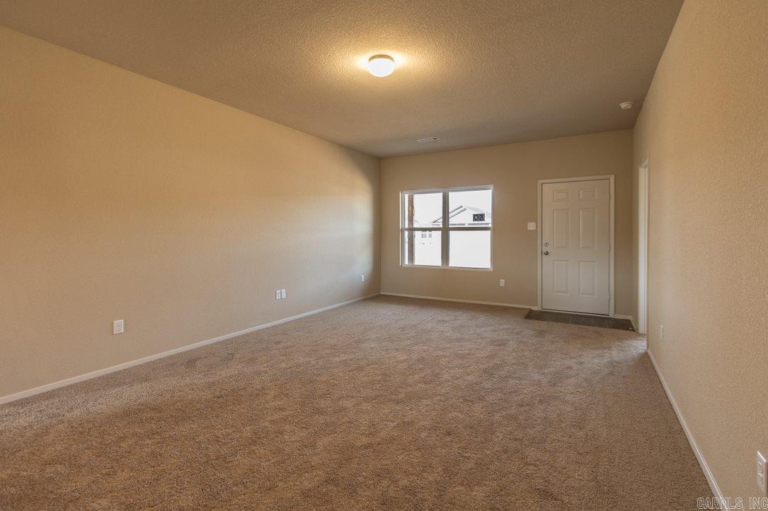 WOODLANDS EDGE - Residential