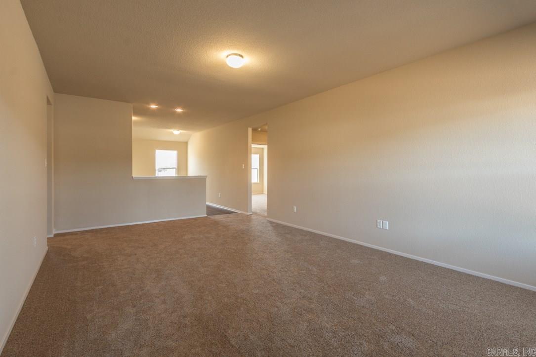 WOODLANDS EDGE - Residential