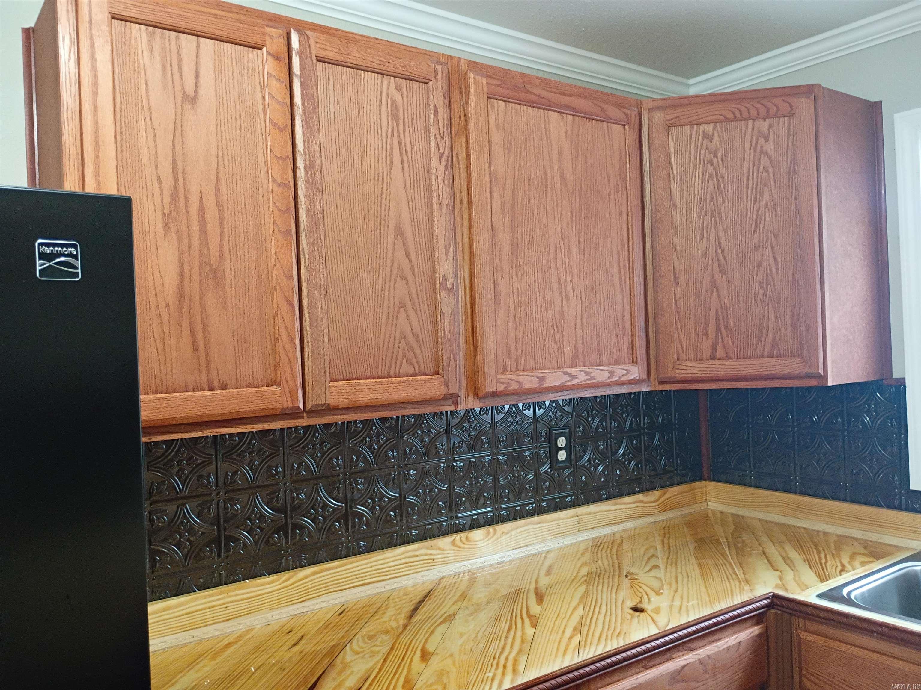 LAFFLERS SURVEY - Residential