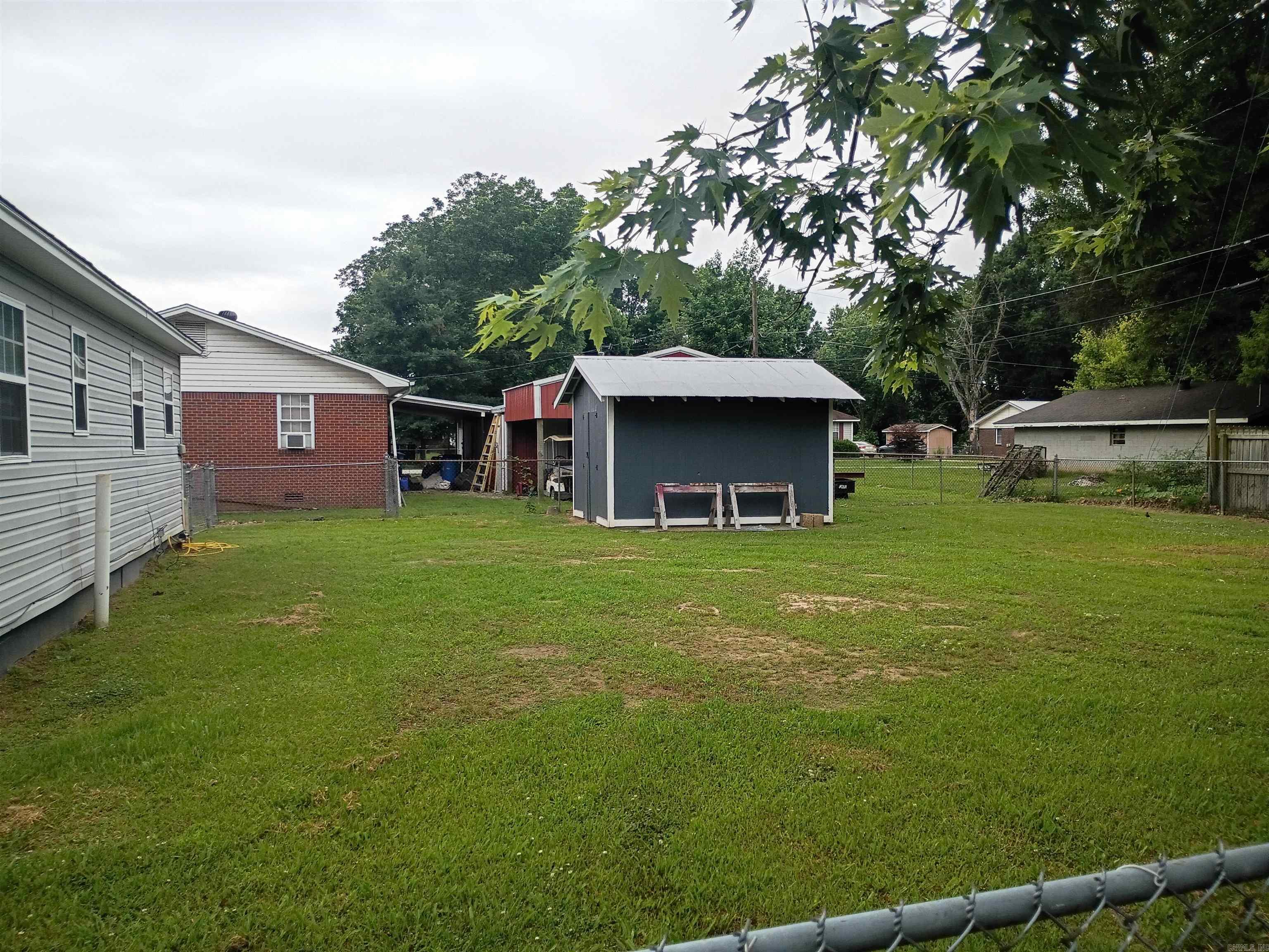 LAFFLERS SURVEY - Residential