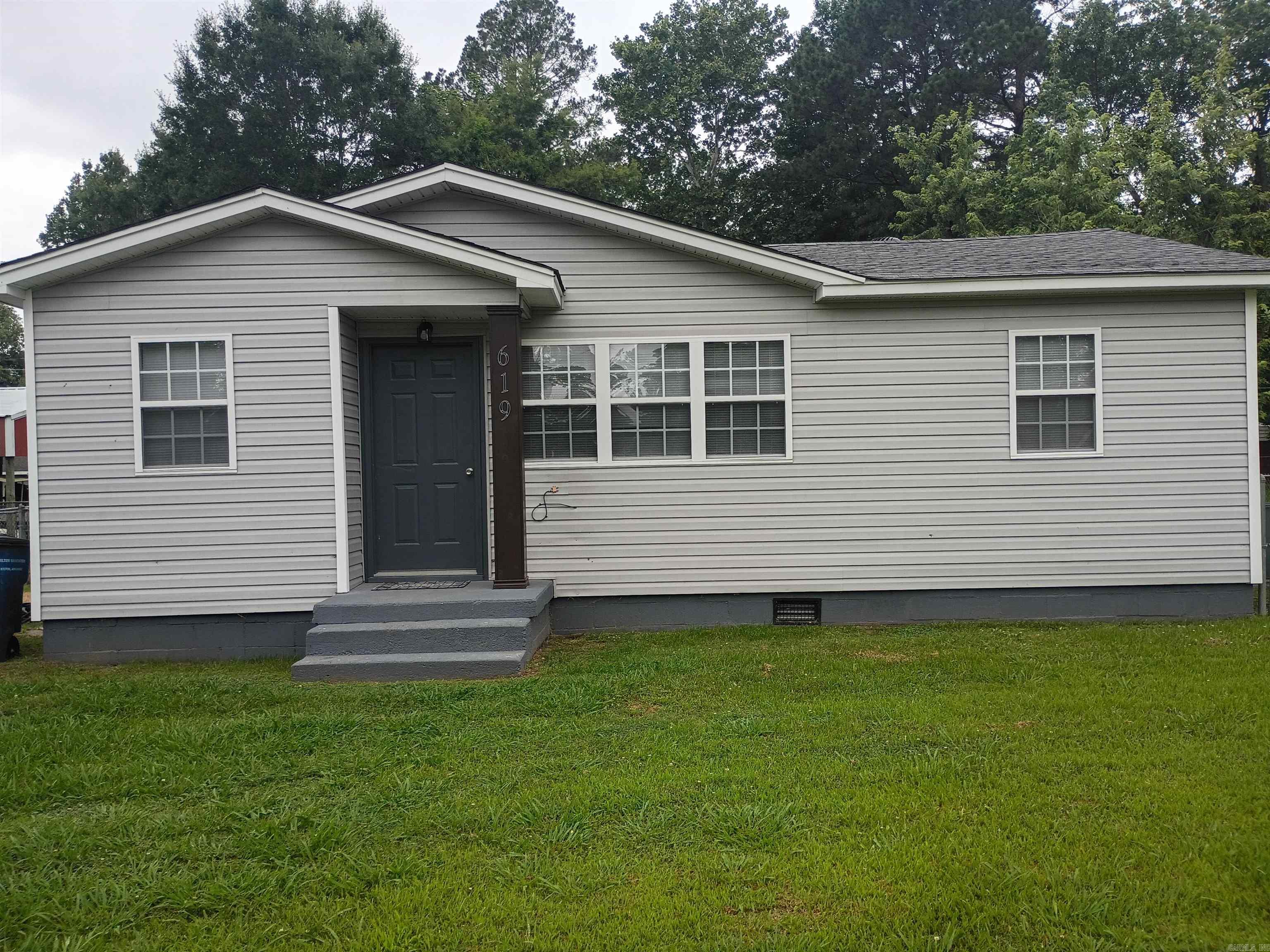 LAFFLERS SURVEY - Residential
