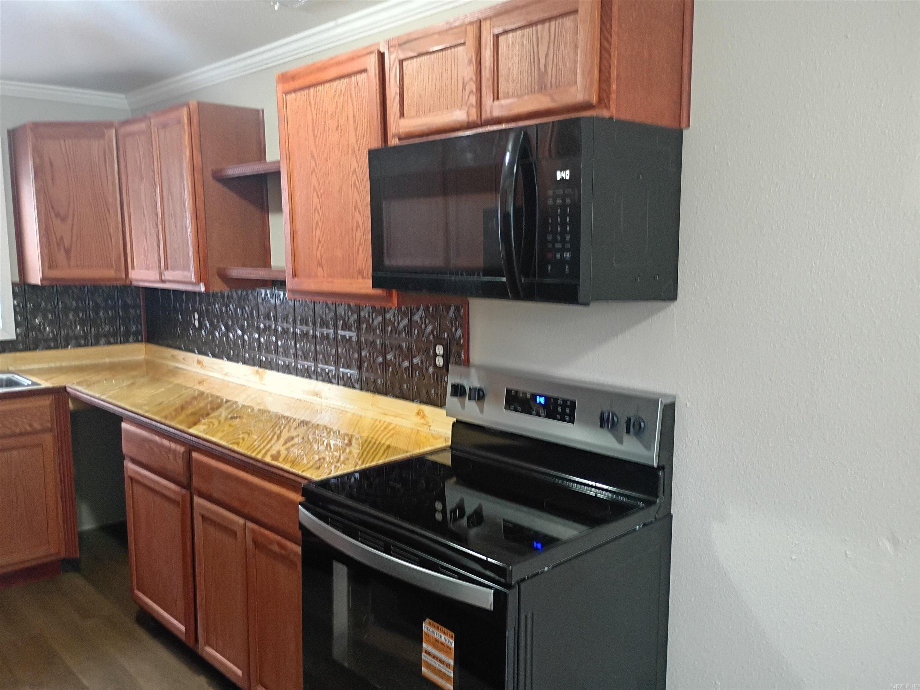 LAFFLERS SURVEY - Residential