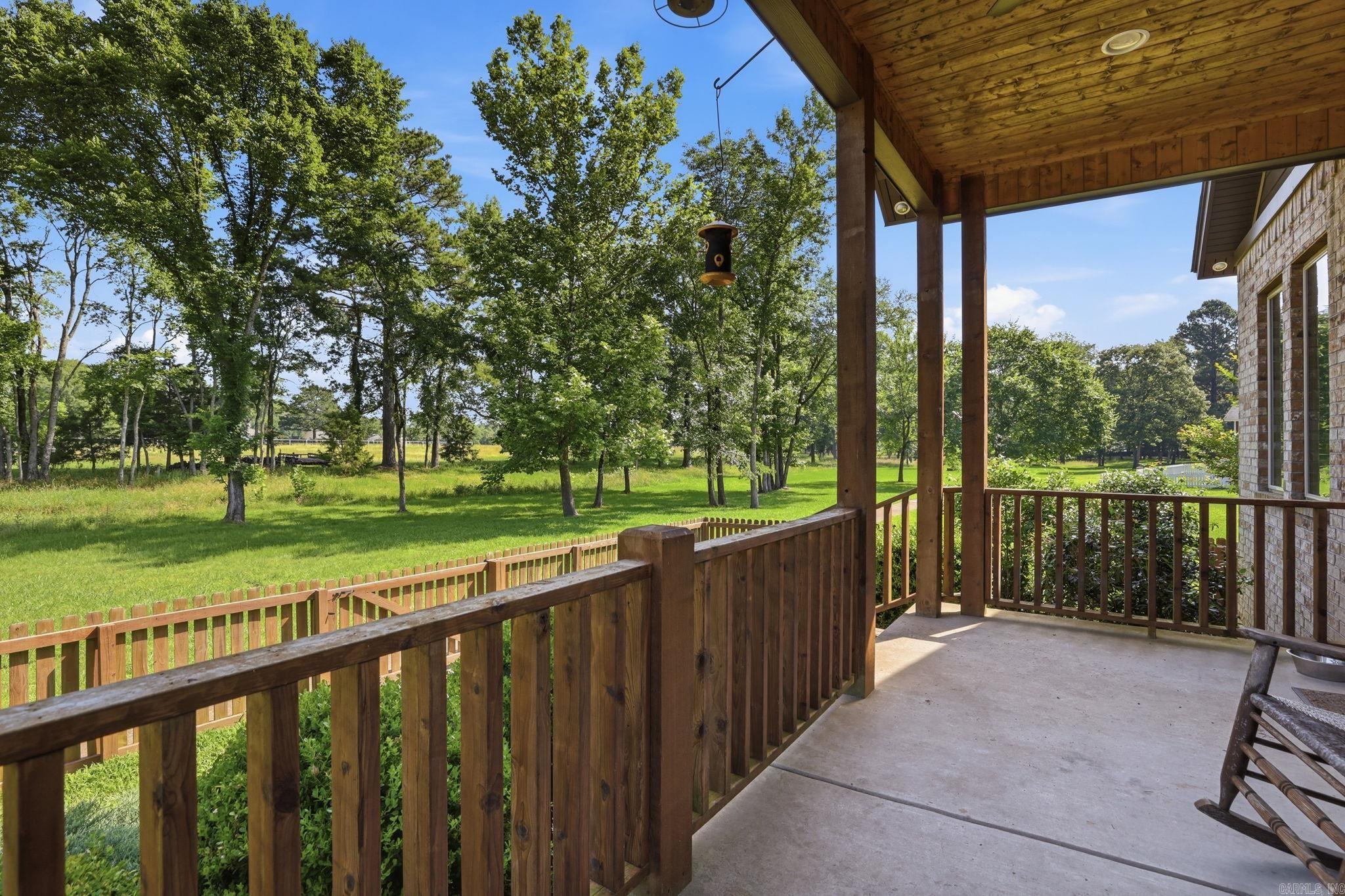 CREEK SIDE COTTAGES - Residential