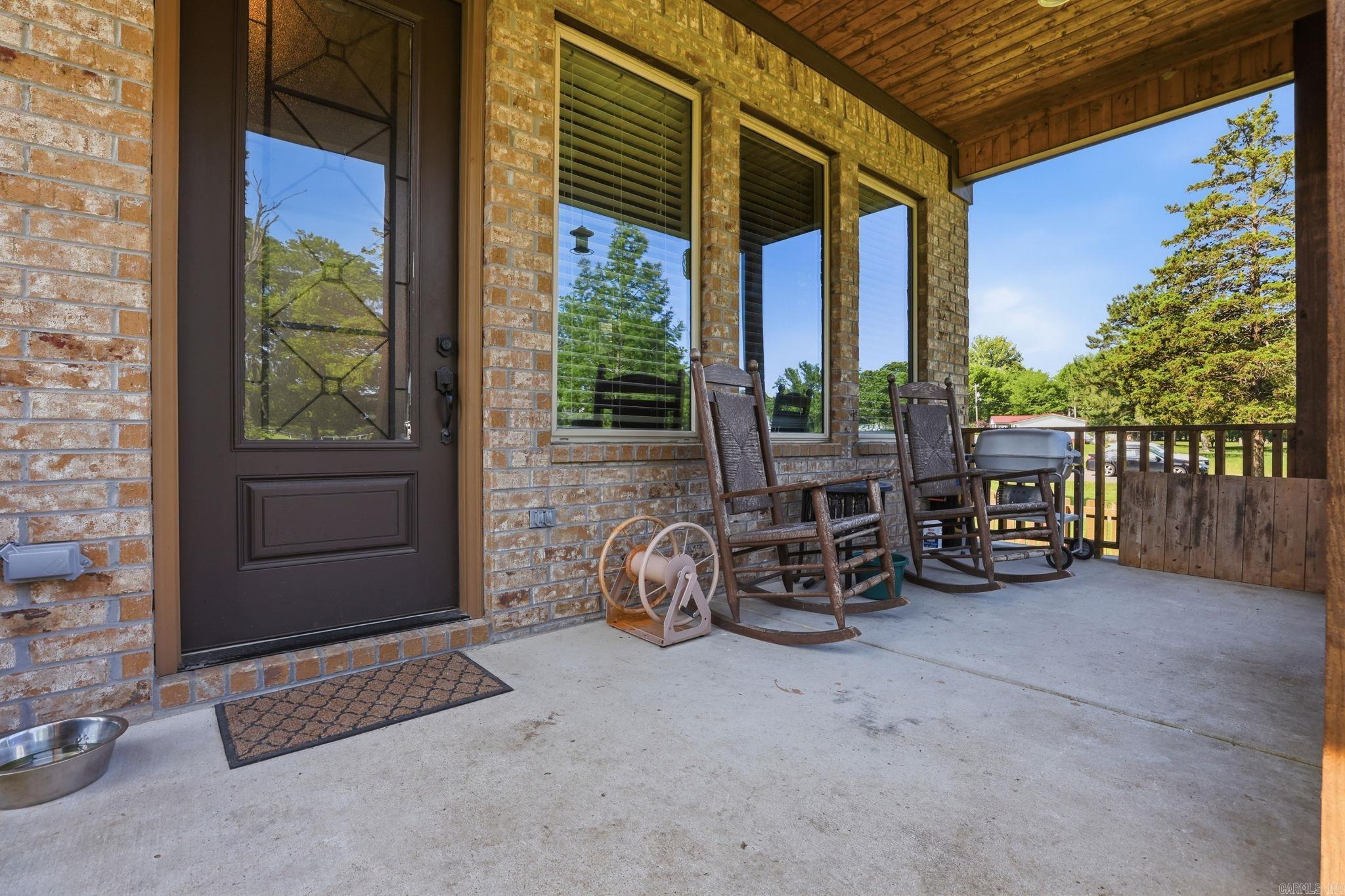 CREEK SIDE COTTAGES - Residential