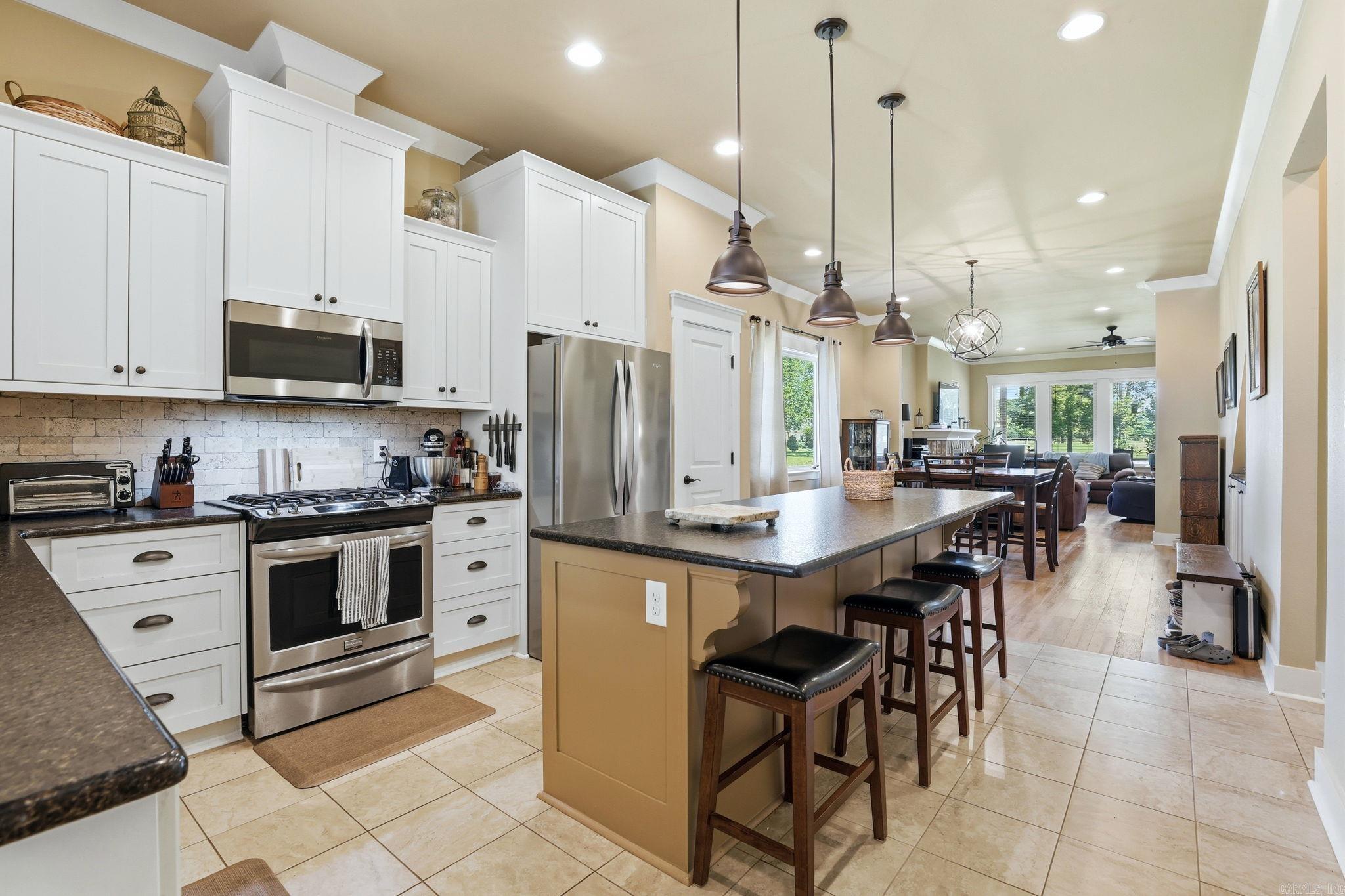 CREEK SIDE COTTAGES - Residential