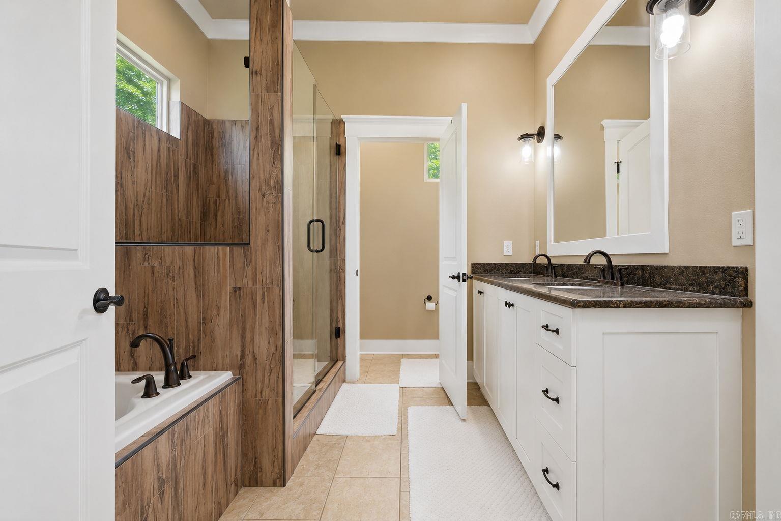 CREEK SIDE COTTAGES - Residential