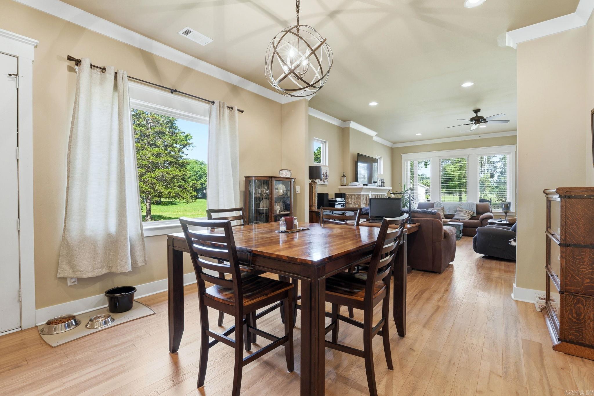 CREEK SIDE COTTAGES - Residential