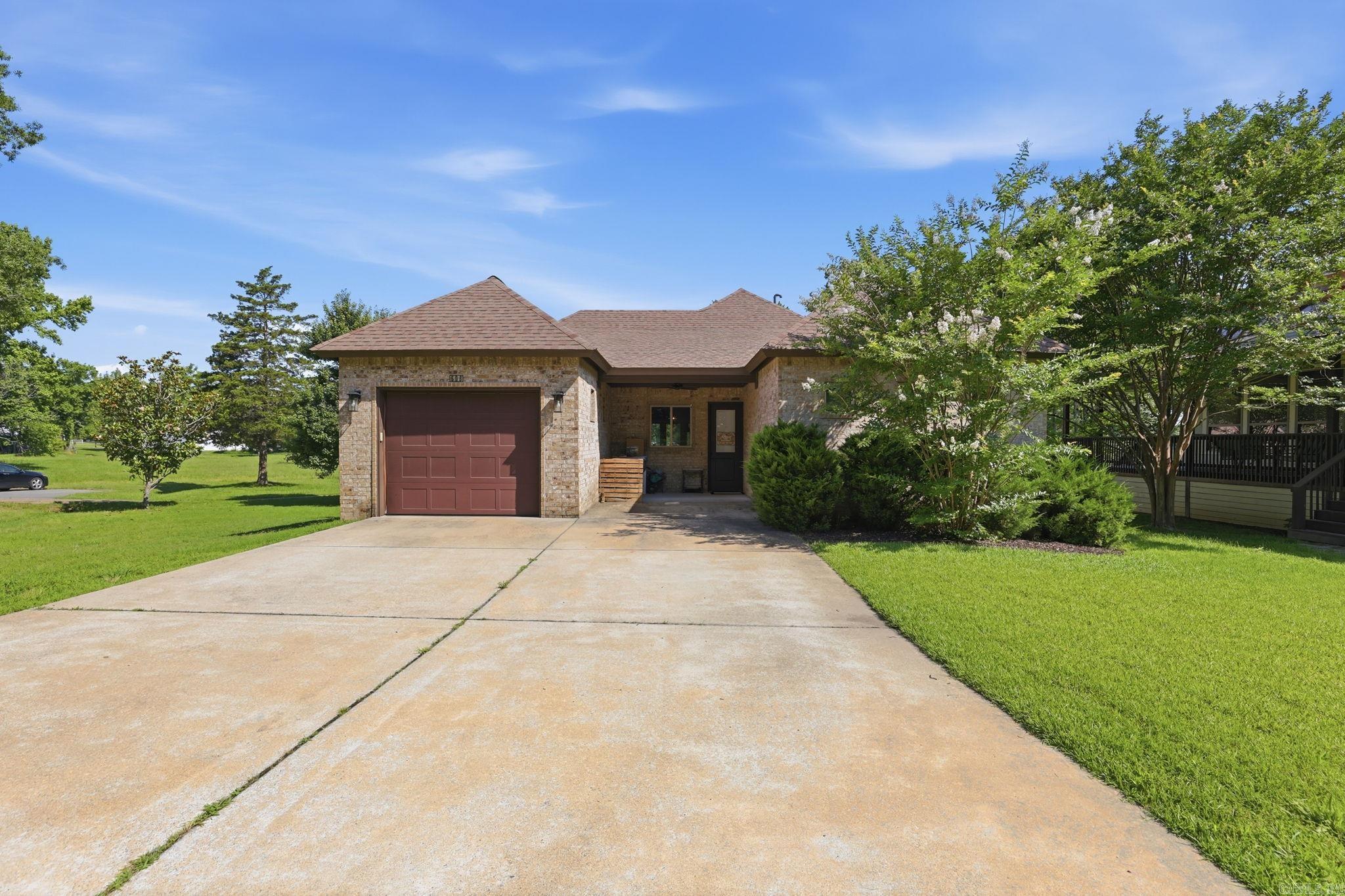 CREEK SIDE COTTAGES - Residential