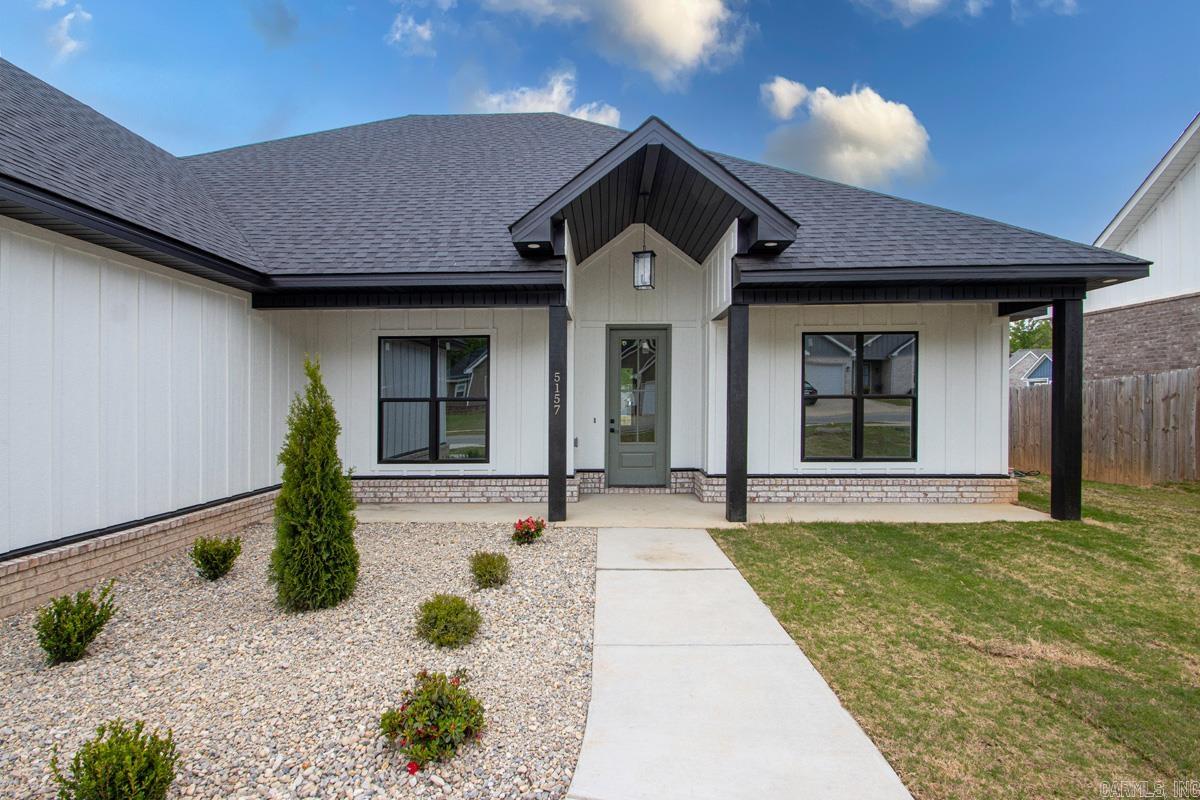 GRACE VILLAGE - Residential