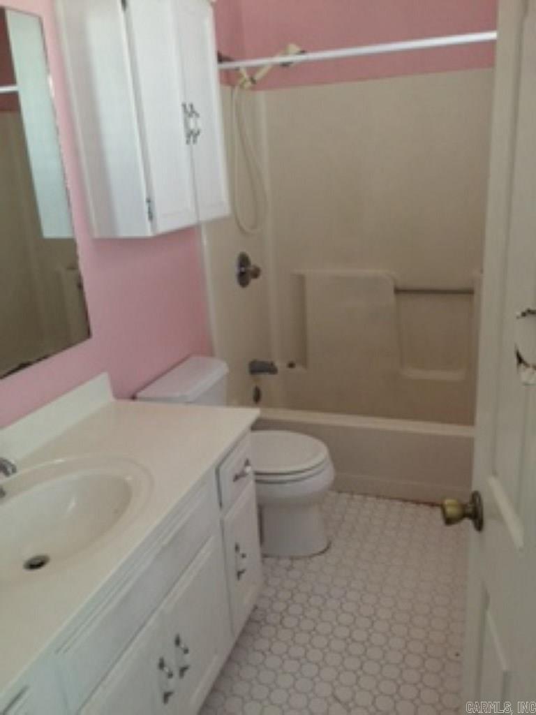 Kings Pointe - Residential