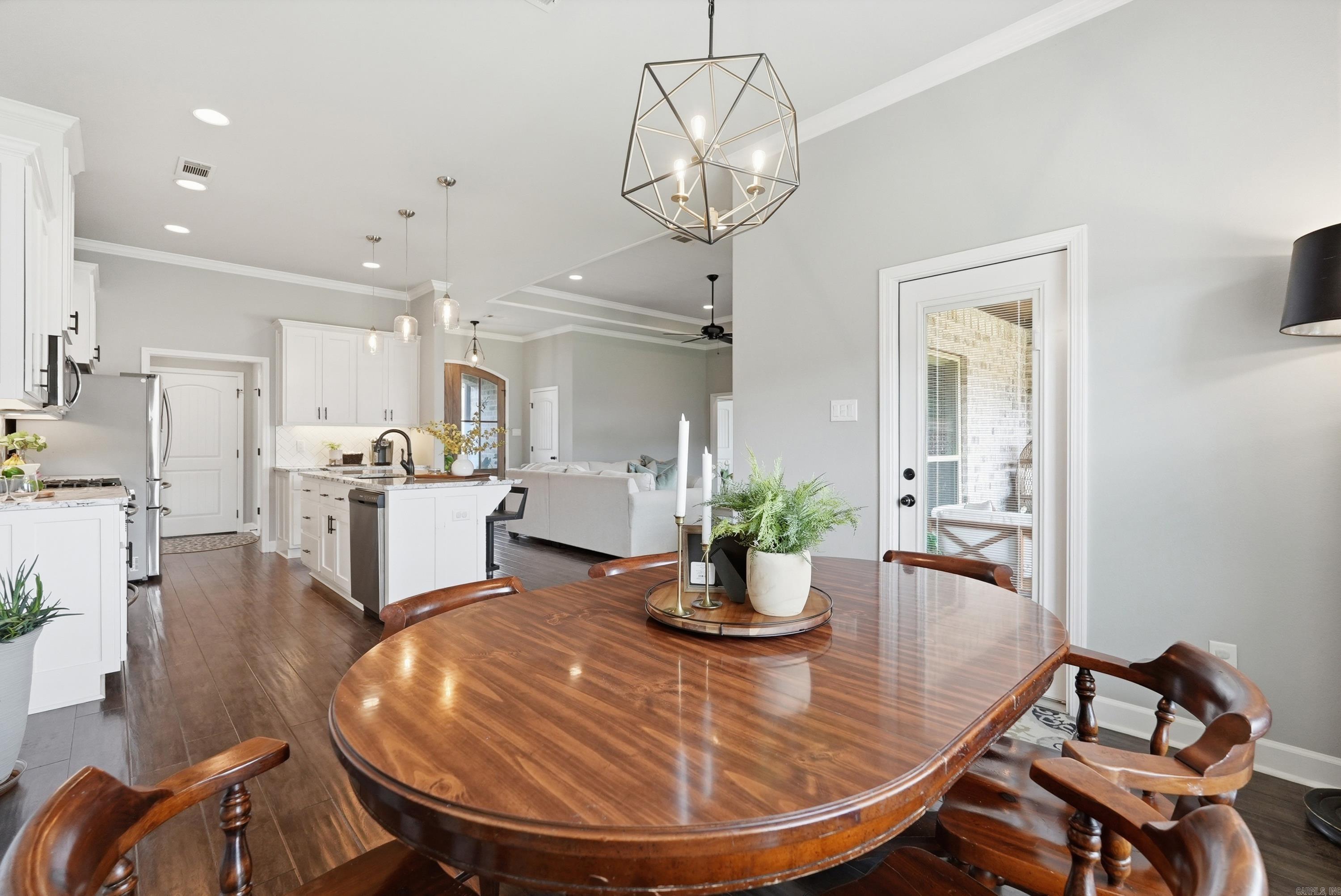 MILLERS GLENN - Residential
