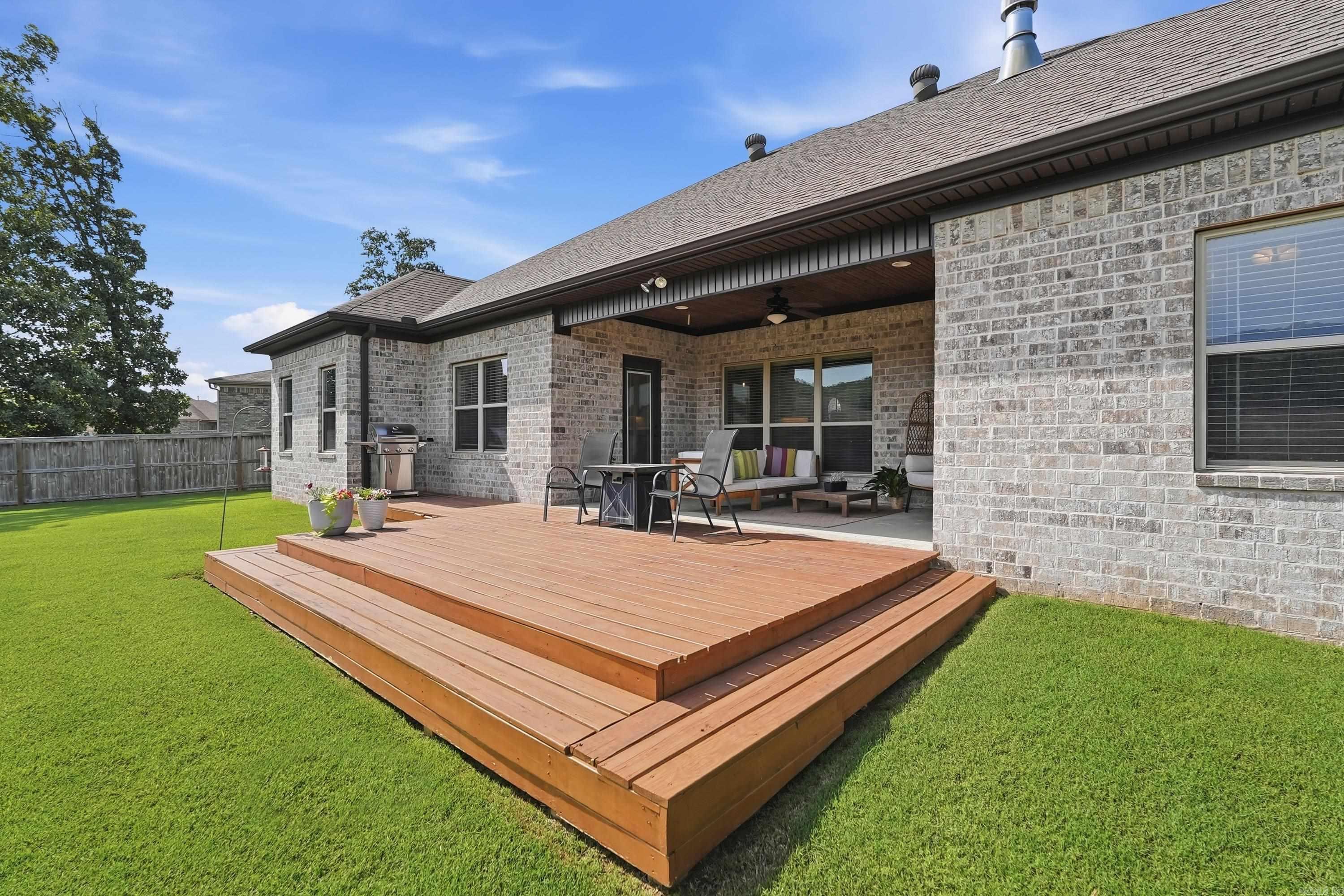 MILLERS GLENN - Residential