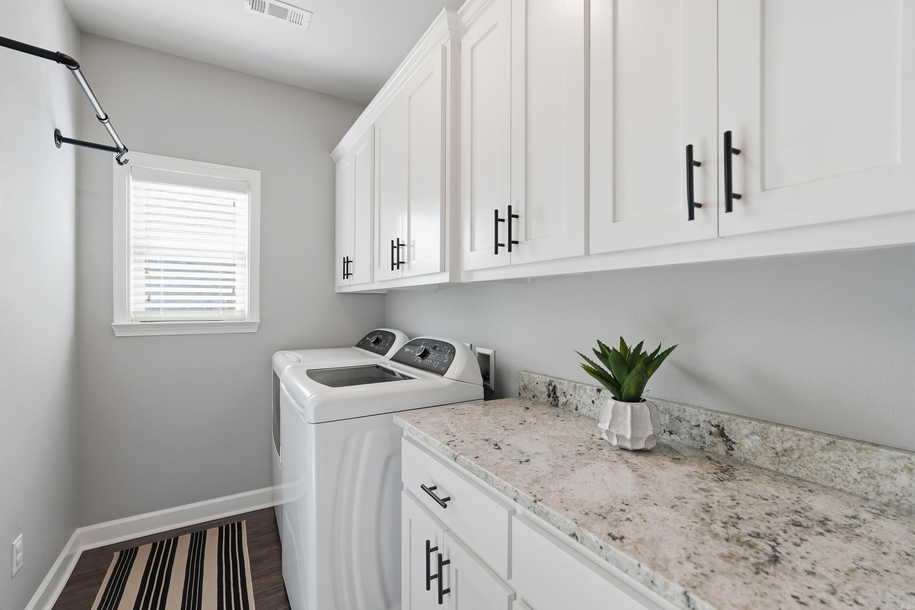 MILLERS GLENN - Residential
