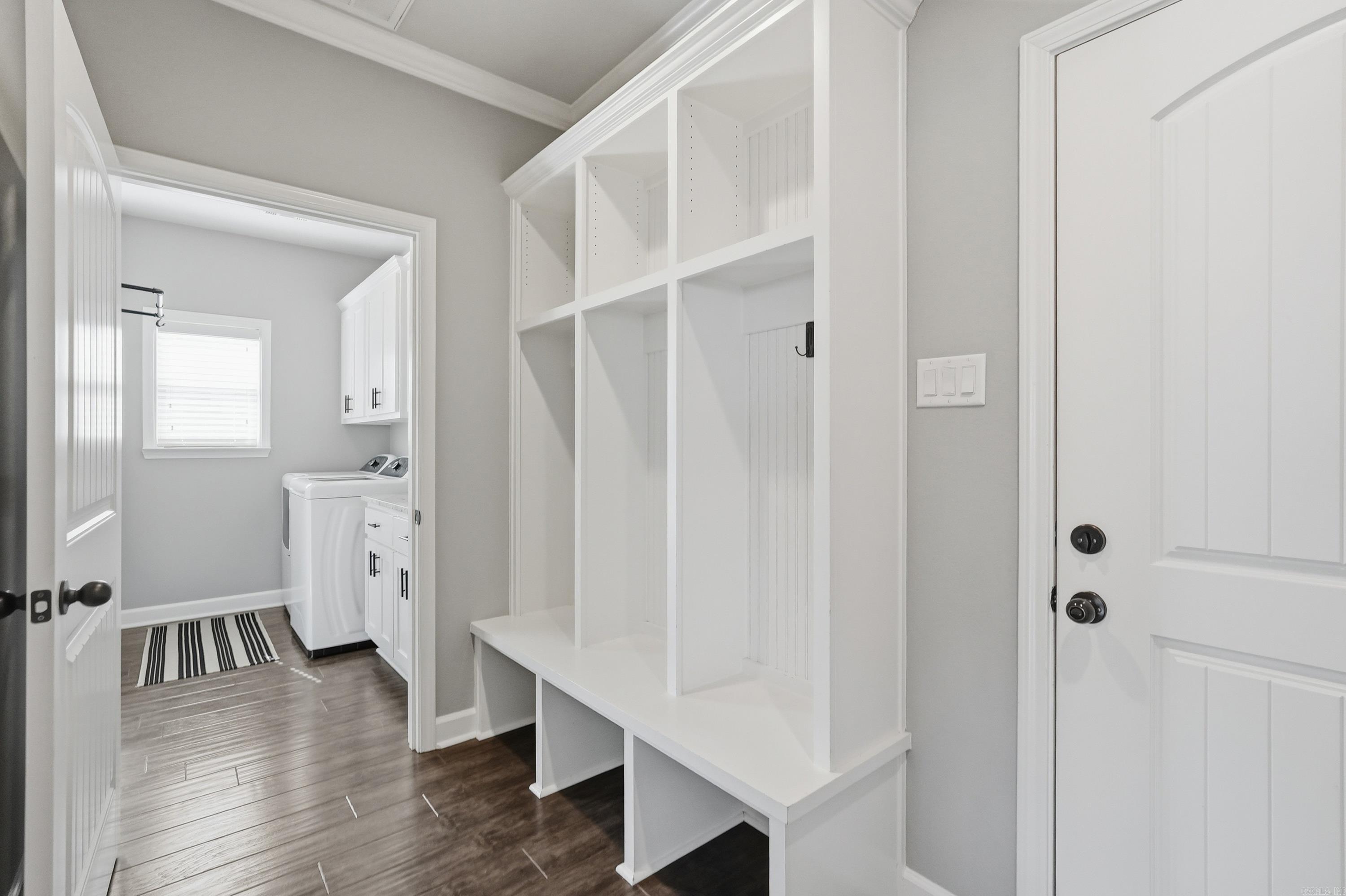 MILLERS GLENN - Residential