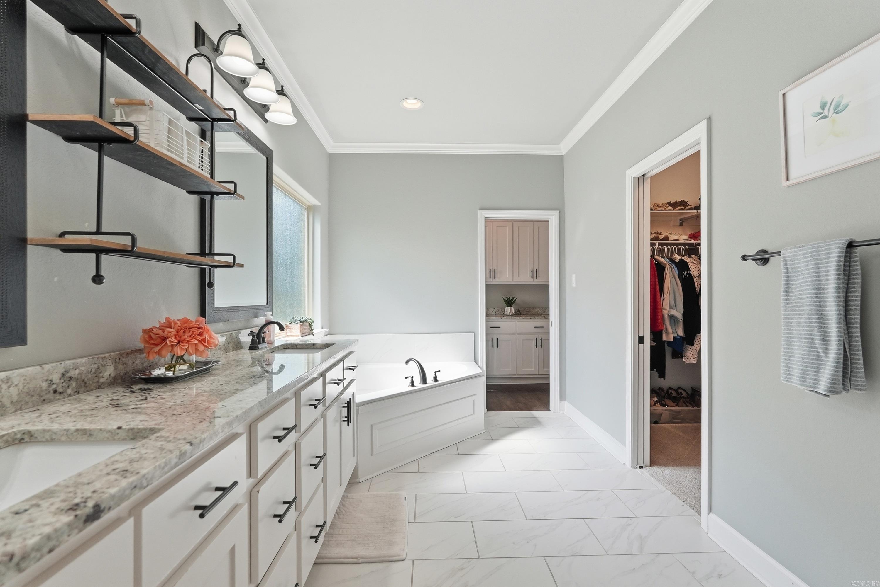 MILLERS GLENN - Residential
