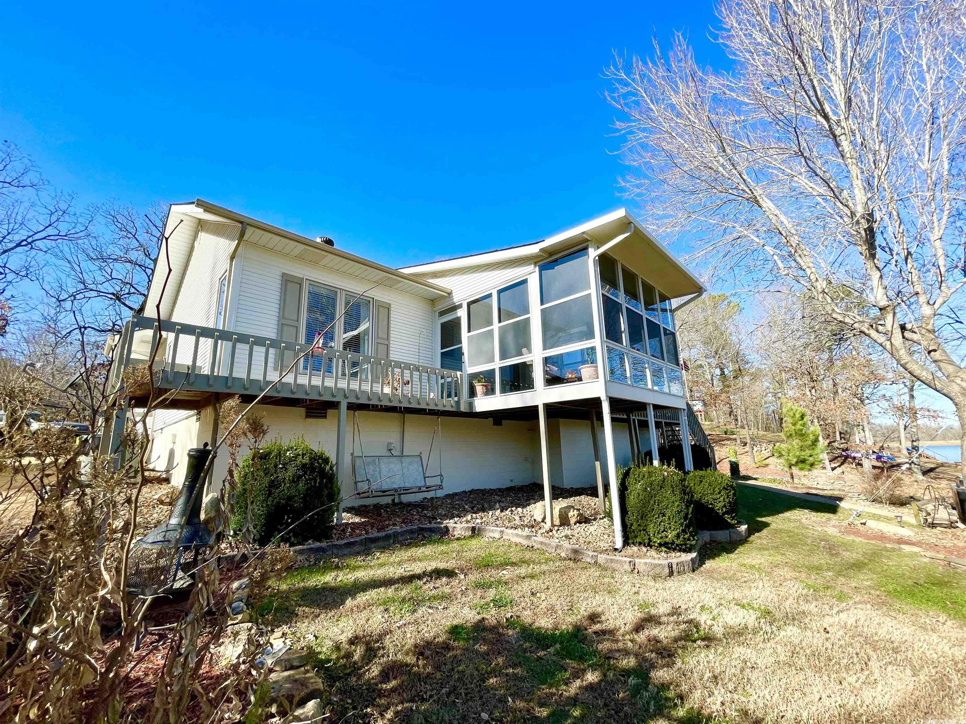Navajo Third - Residential