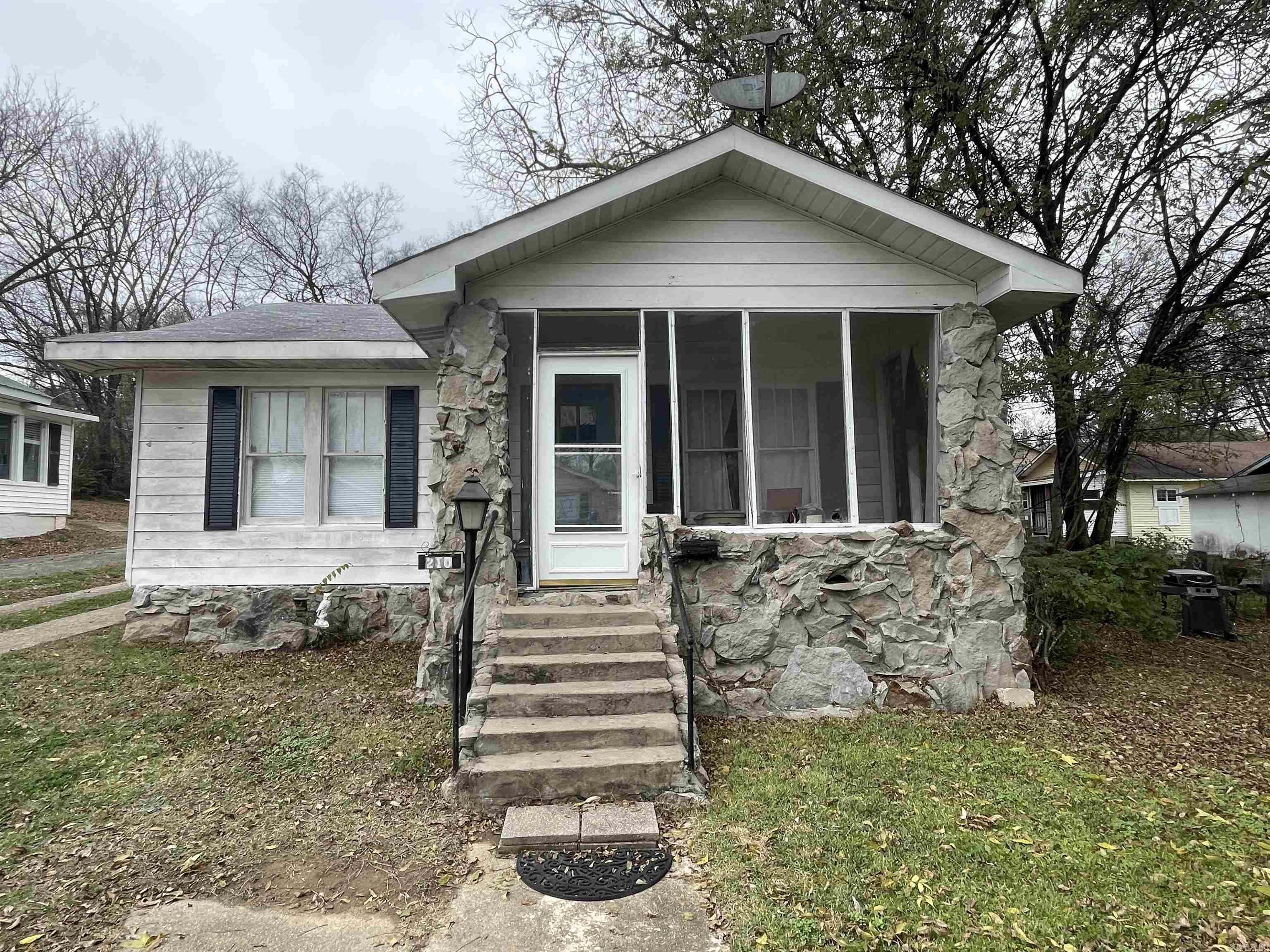 Investment Opportunity in Hot Springs, Arkansas! Discover the potential in this unique 3-unit property located almost directly between downtown Hot Springs and Oaklawn.  This property offers exceptional versatility and income-producing potential—perfect for investors, house-hackers, or anyone looking to maximize rental revenue in one of Arkansas’s most desirable tourist towns. Main House features approx. 1,265 sq ft of living area. Two additional units are a combined 1,456 sq ft of additional living space. Great options for short-term rentals, extended-stay guests, or multi-family living. Three total units on one property = multiple income streams. Live in one unit and rent the others or rent all three. Fully furnished option available for an easy, turnkey setup. The property next door (212 Alcorn) can also be purchased as a package of 4 units. Give me a call for all the info! Agents see remarks.