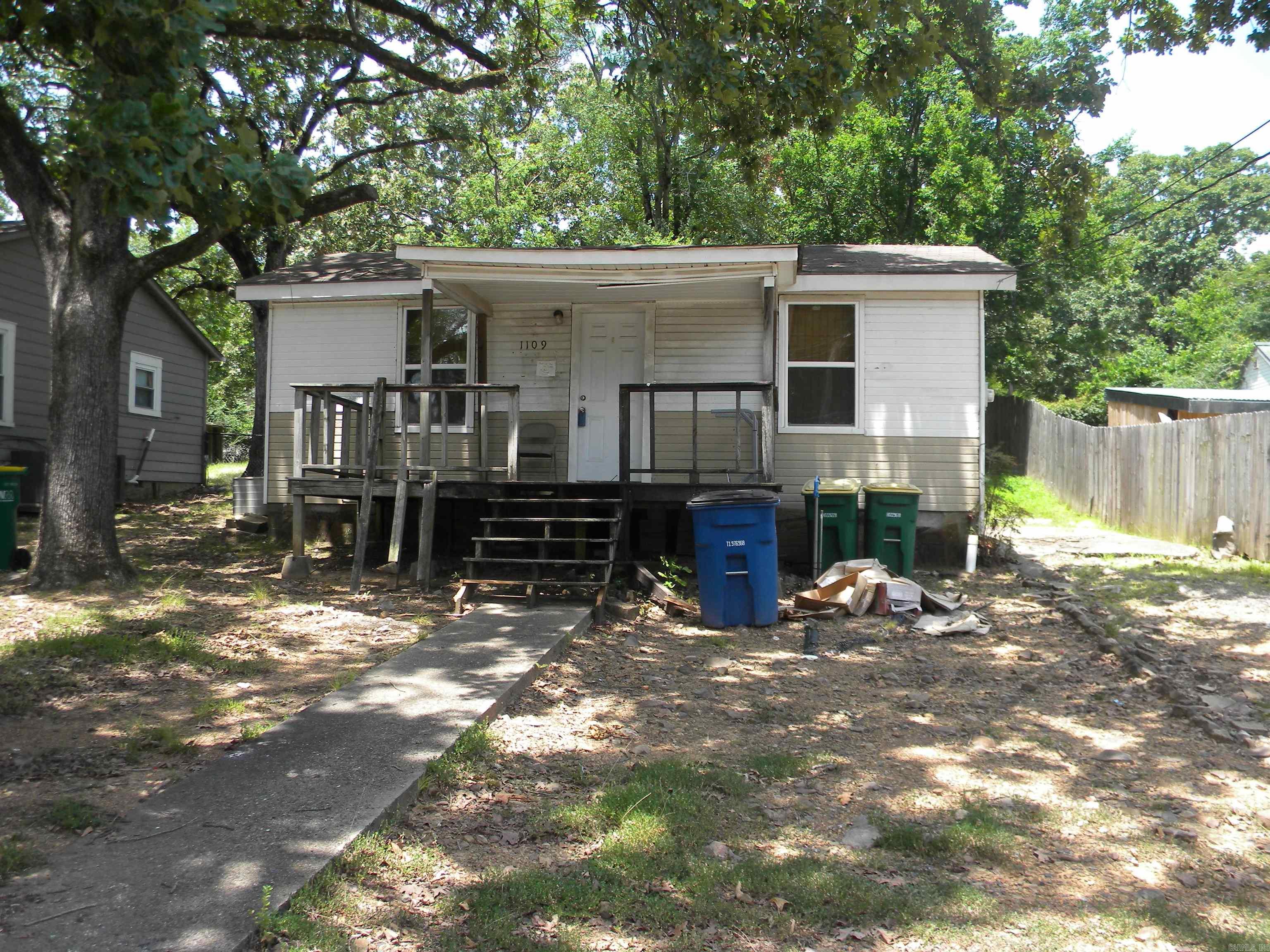 SPRING HILL ADDN - Residential