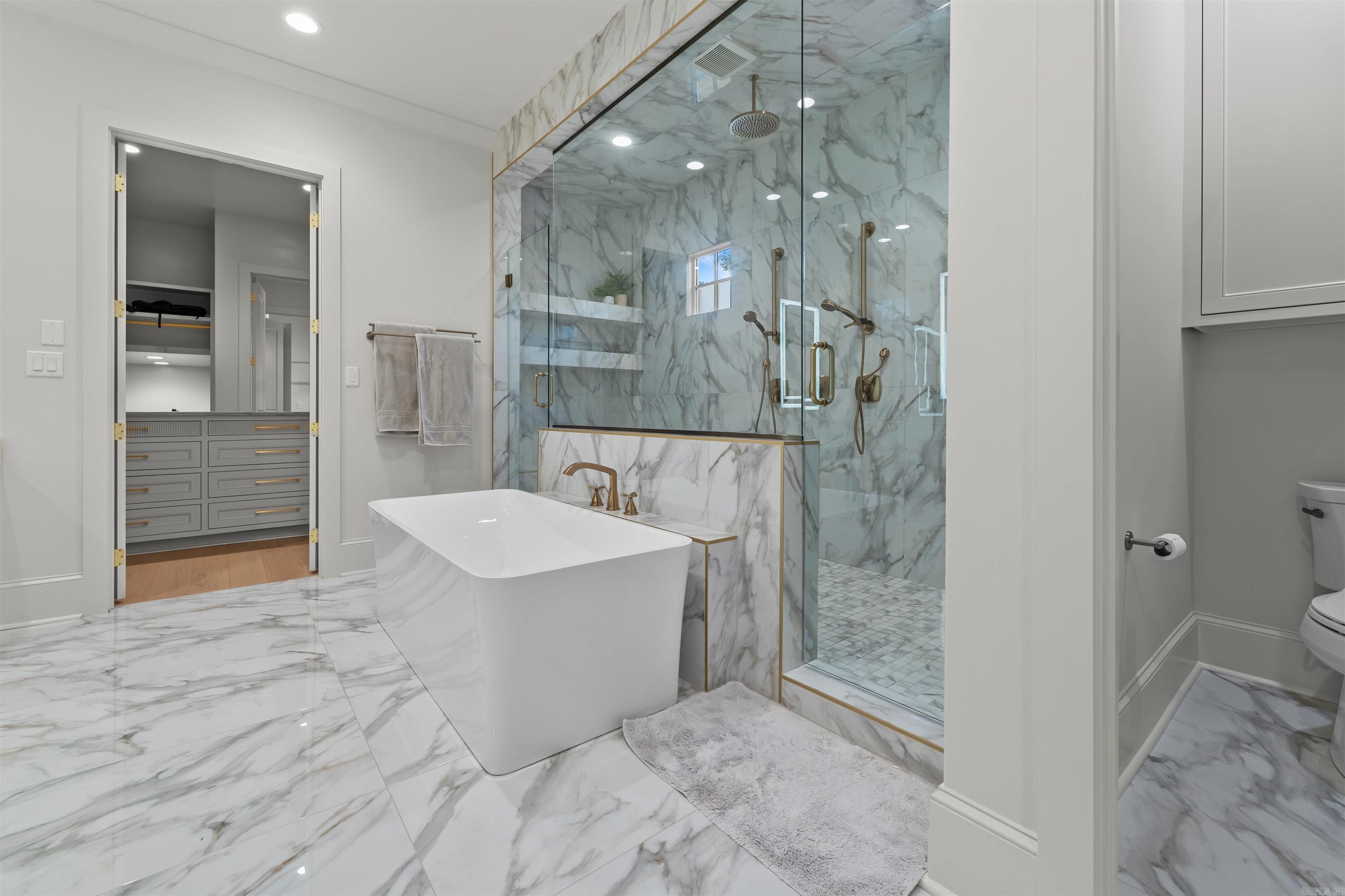 FOREST HEIGHTS PLACE - Residential