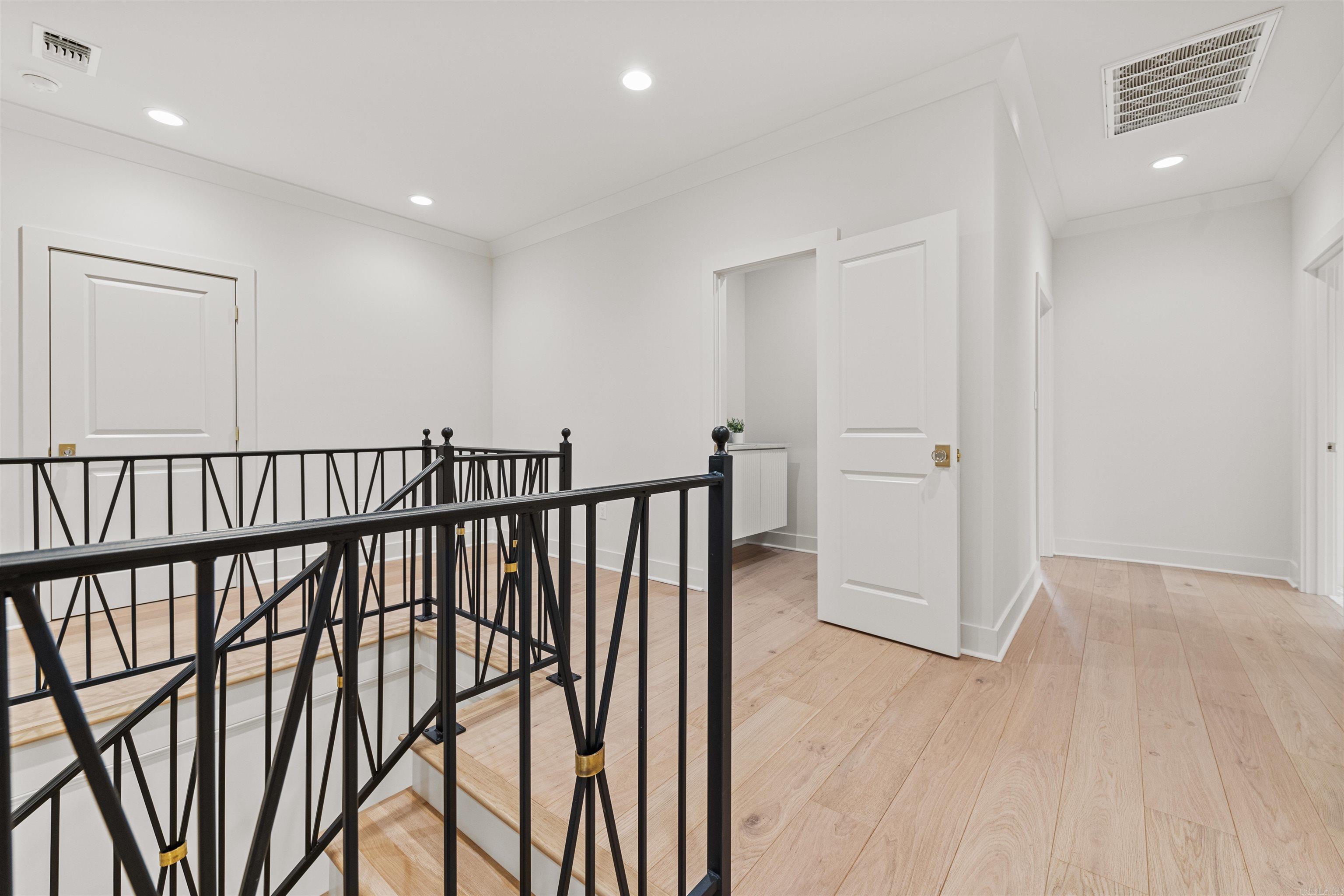 FOREST HEIGHTS PLACE - Residential