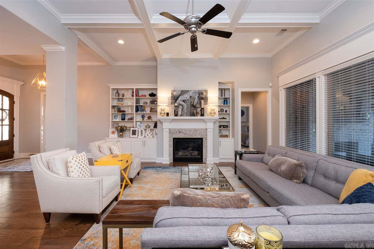 WOODLANDS EDGE - Residential
