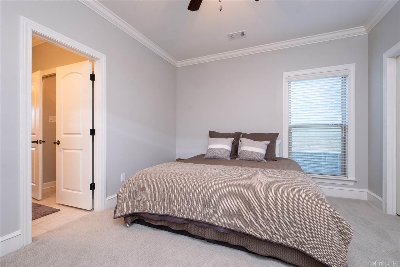WOODLANDS EDGE - Residential