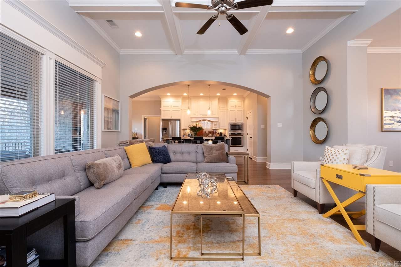 WOODLANDS EDGE - Residential