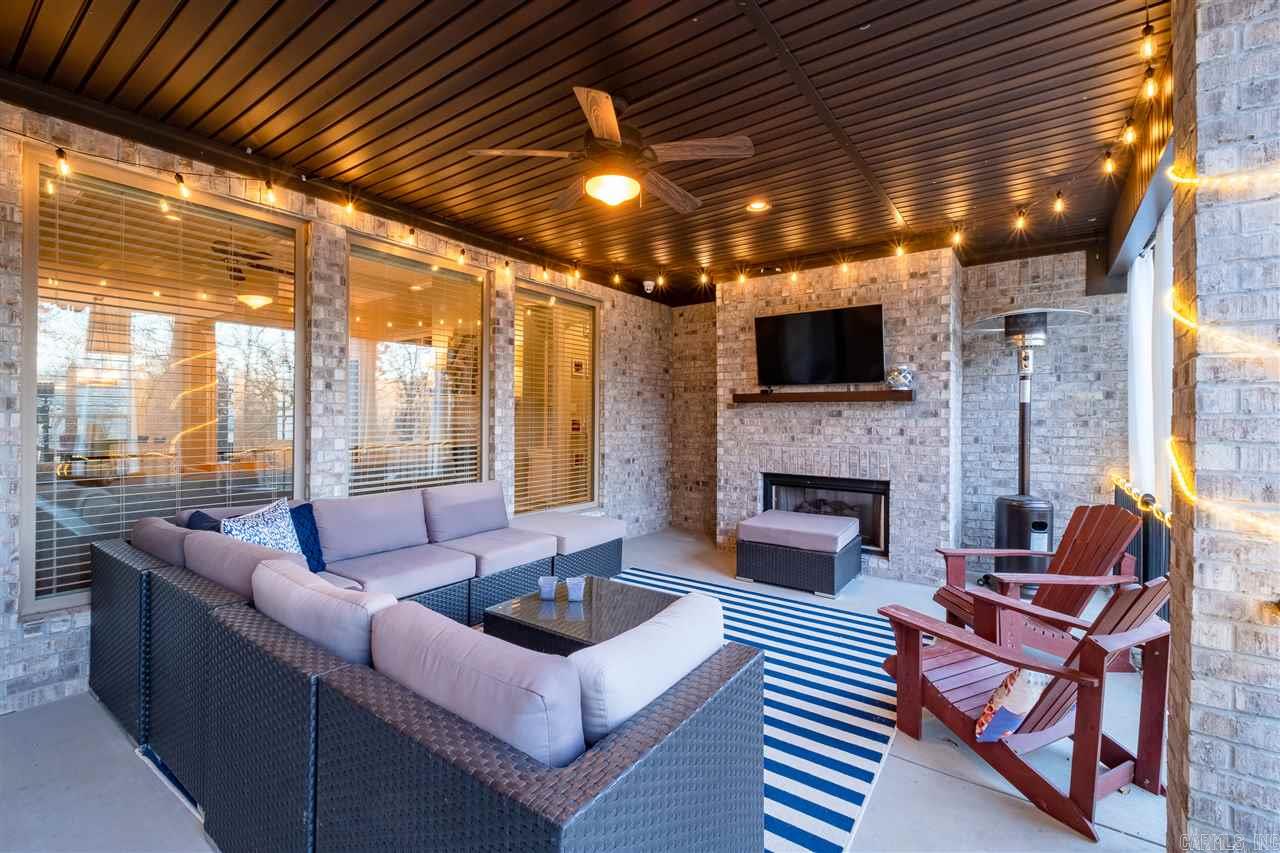 WOODLANDS EDGE - Residential