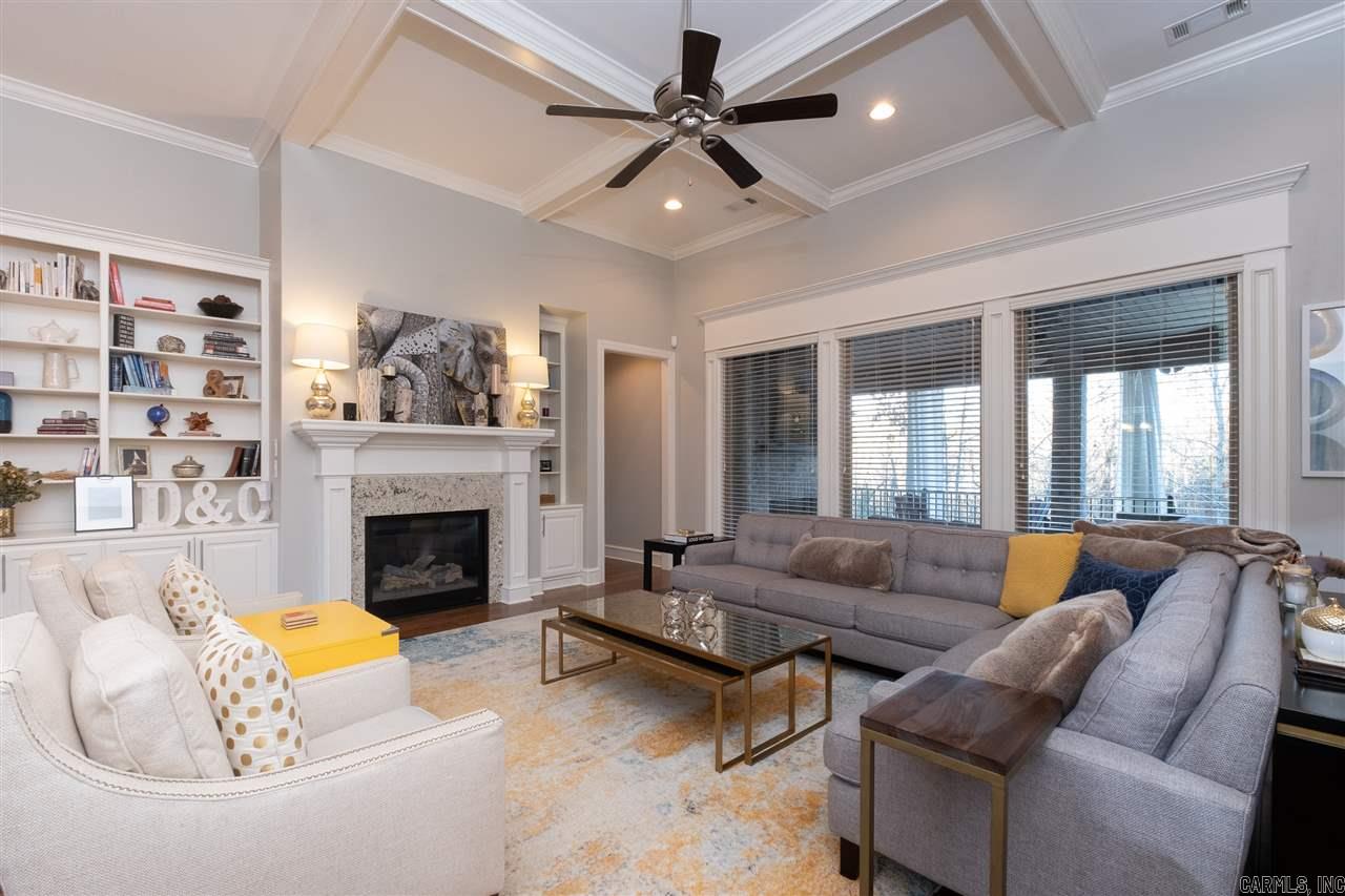 WOODLANDS EDGE - Residential
