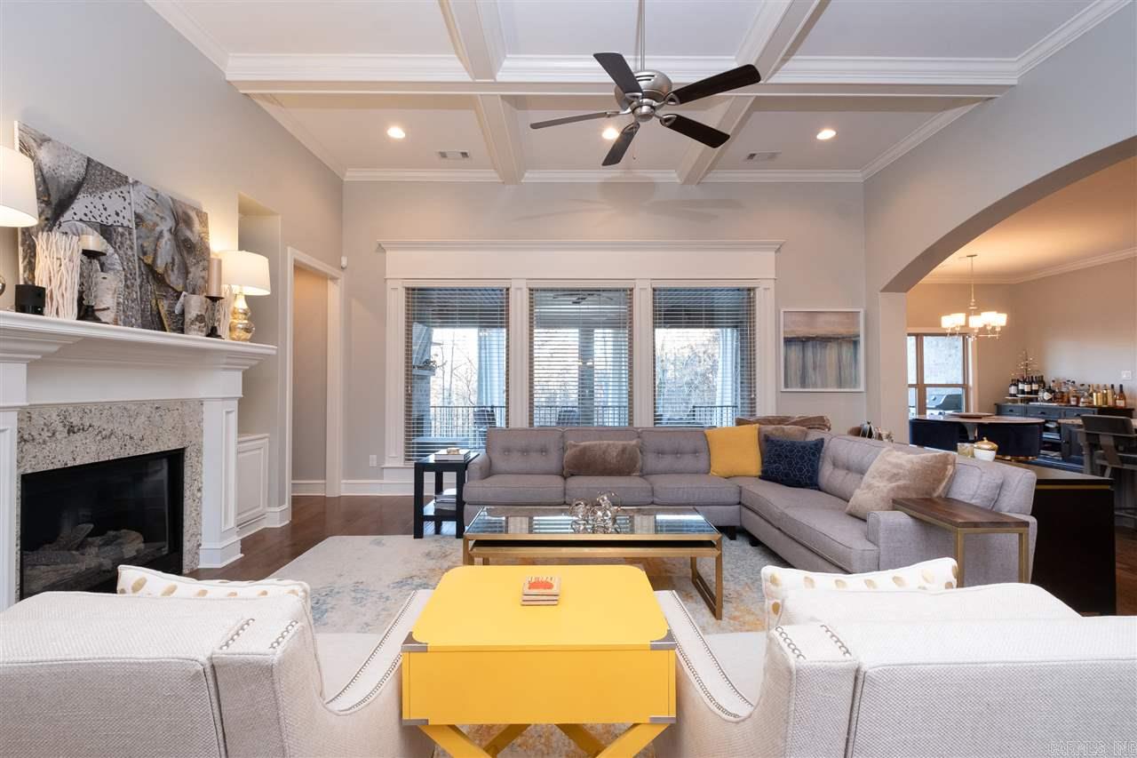 WOODLANDS EDGE - Residential