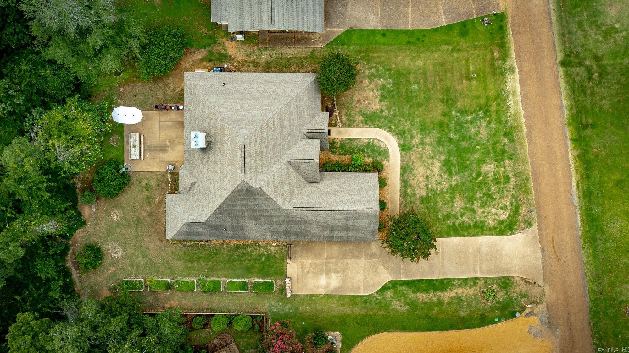 EI: ESTATES - Residential