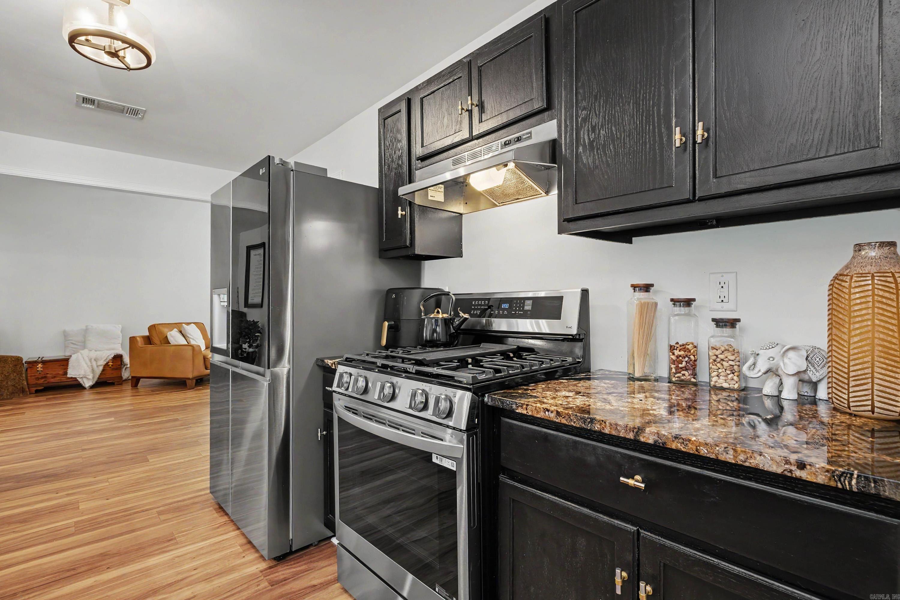 INDIAN HILLS - Residential