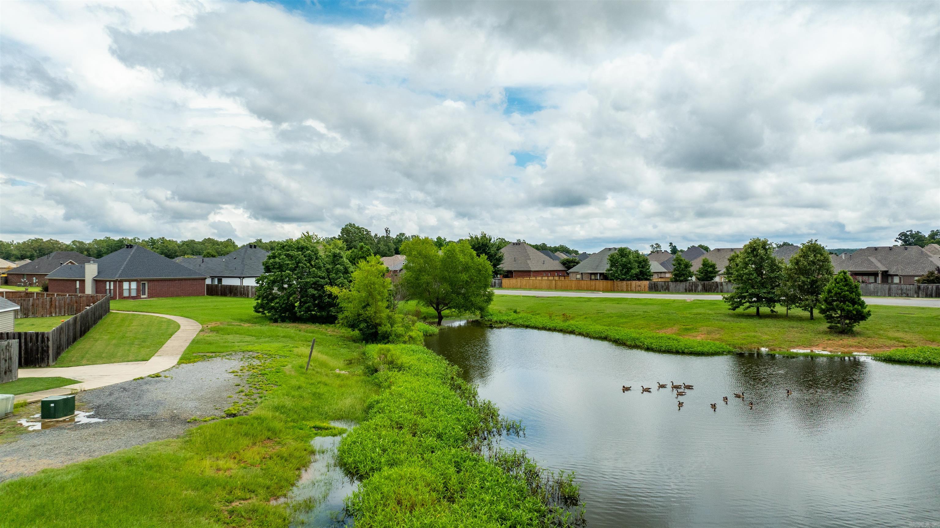 COUNTRY CLUB OF ARK THE - Residential