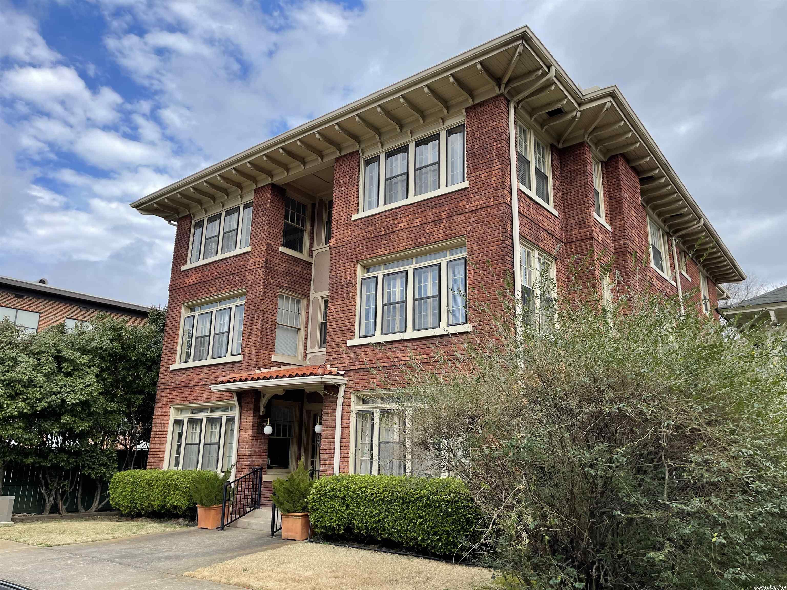 City of Little Rock - Residential Income