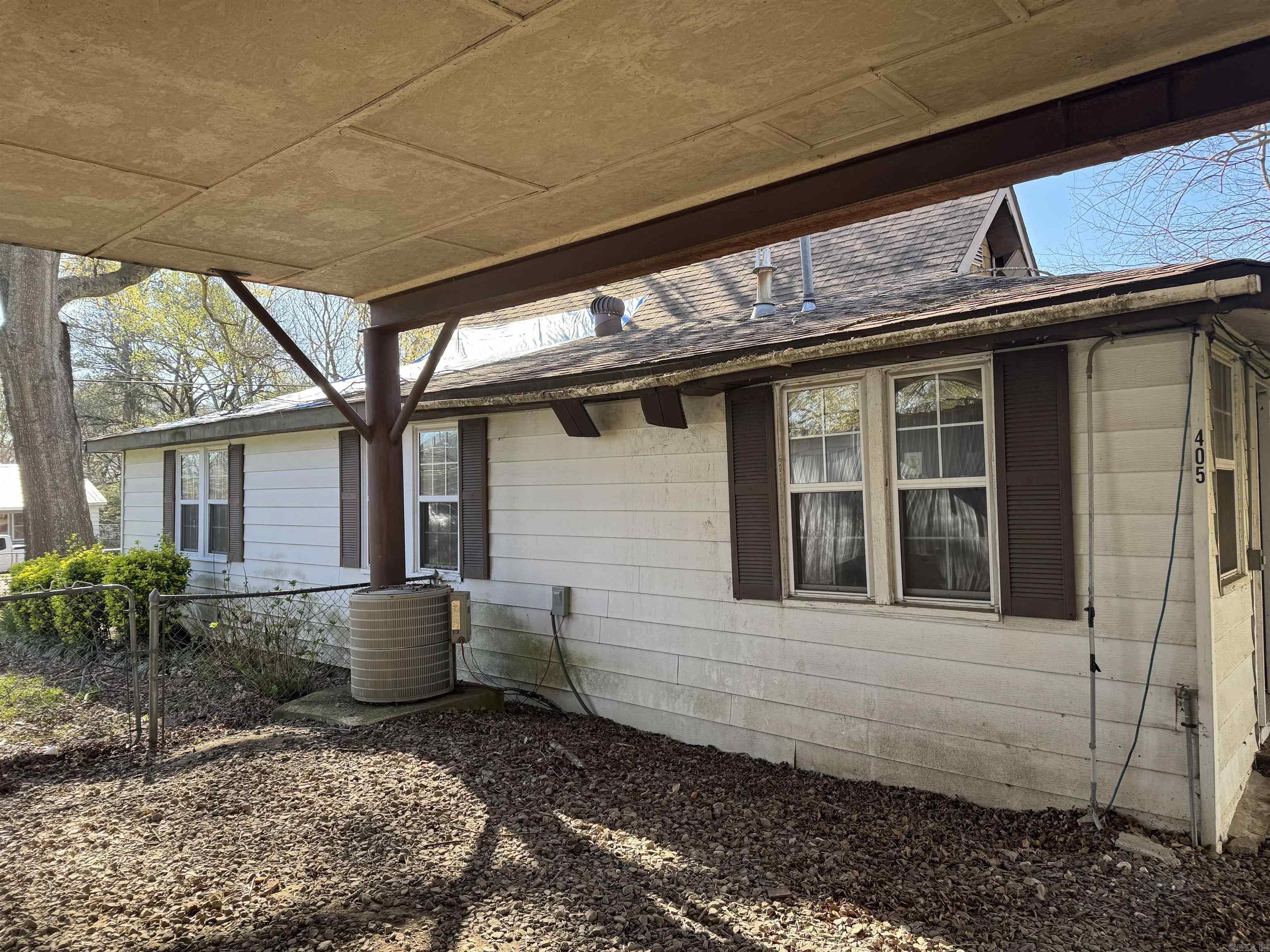 HOLFORD ADDN - Residential