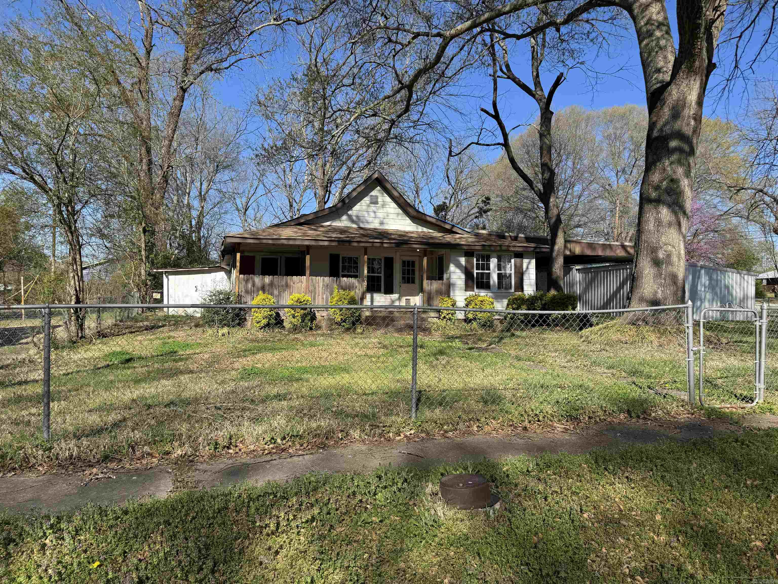 HOLFORD ADDN - Residential