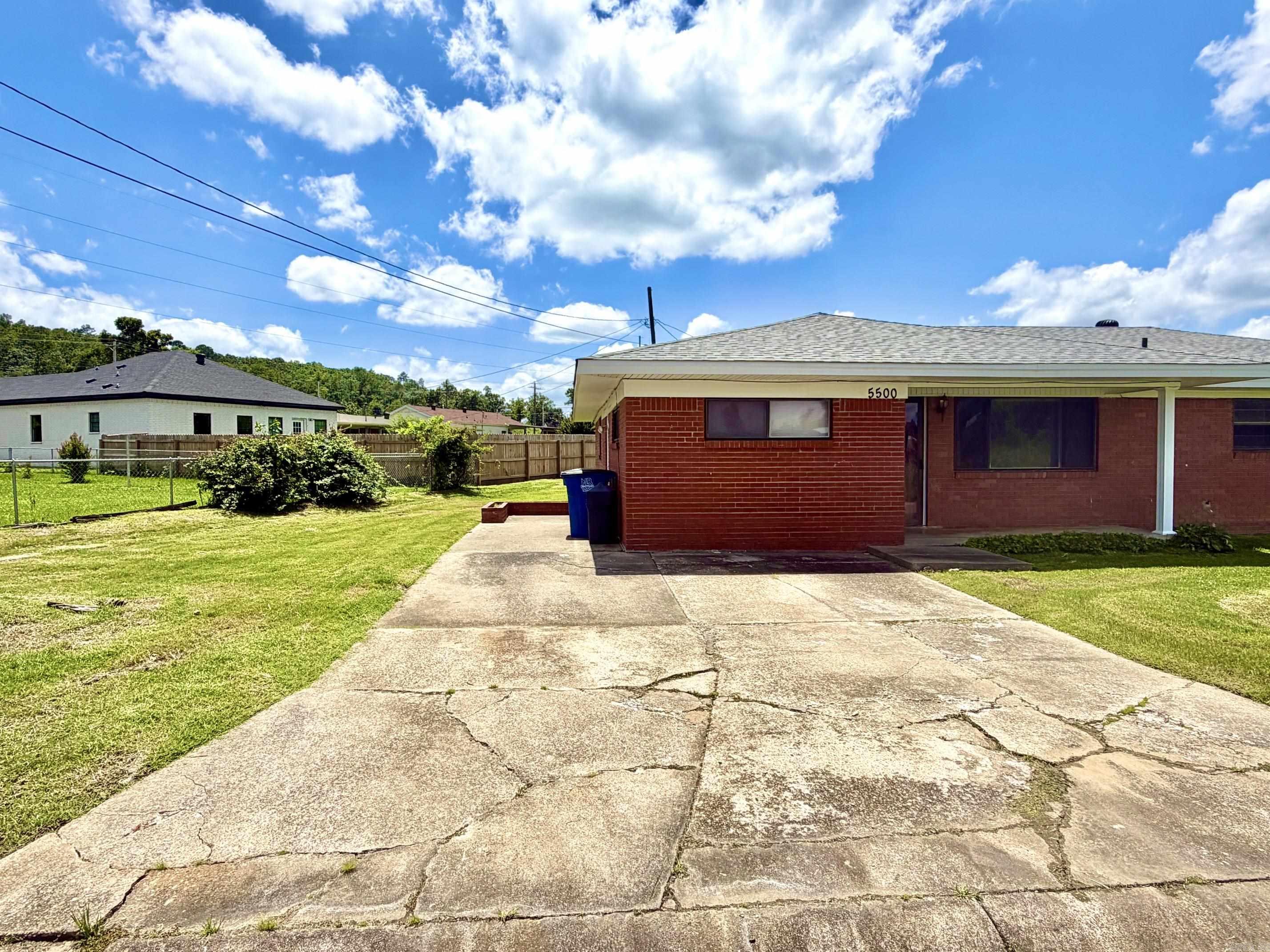PARK TERRACE - Residential