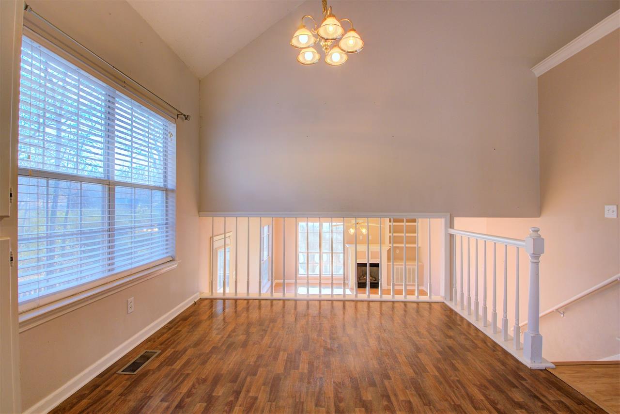 WOODLAND HILLS ESTATES - Residential