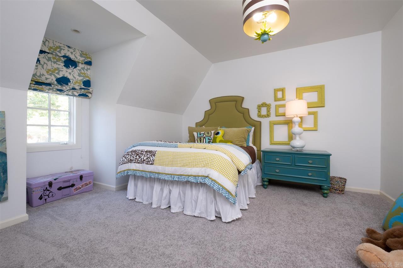 PLEASANT VALLEY - Residential