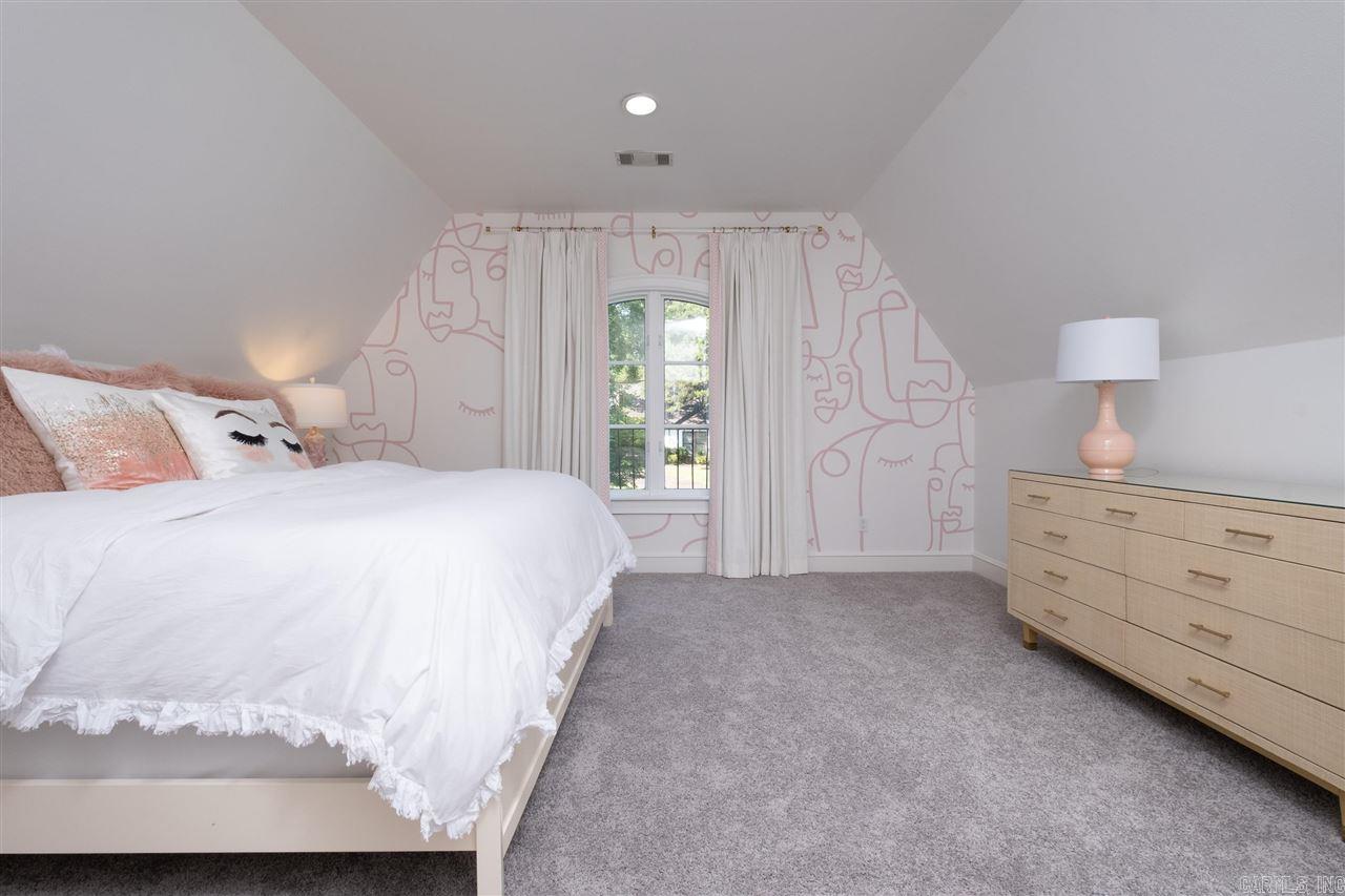 PLEASANT VALLEY - Residential