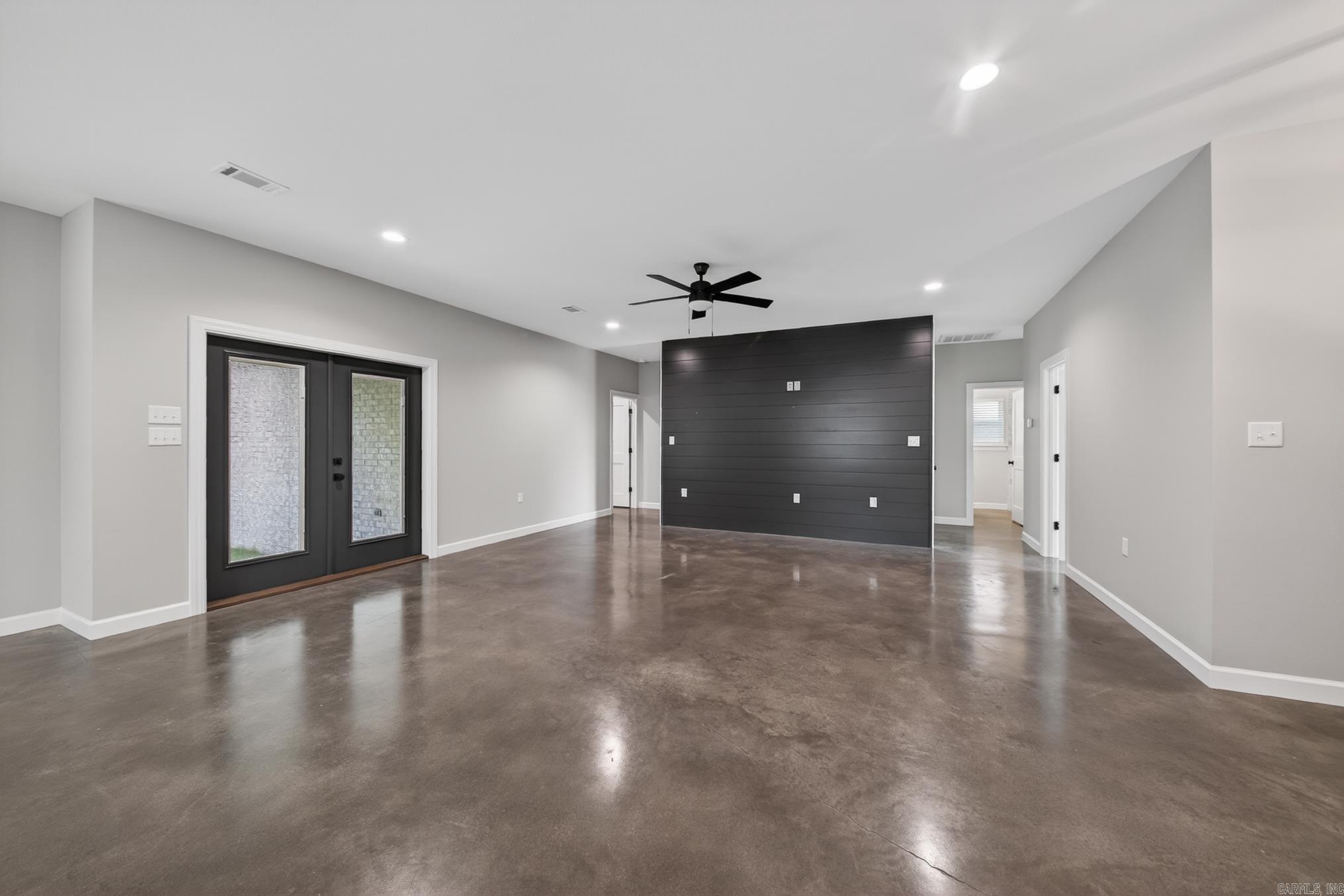 Pleasant Forest - Residential Lease