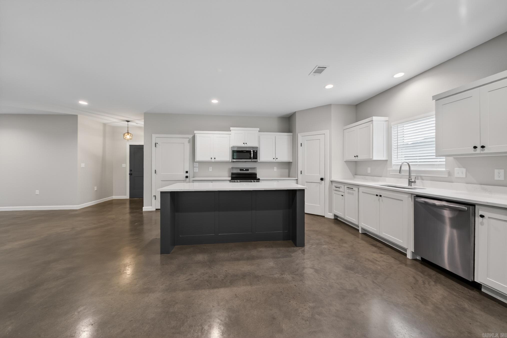 Pleasant Forest - Residential Lease
