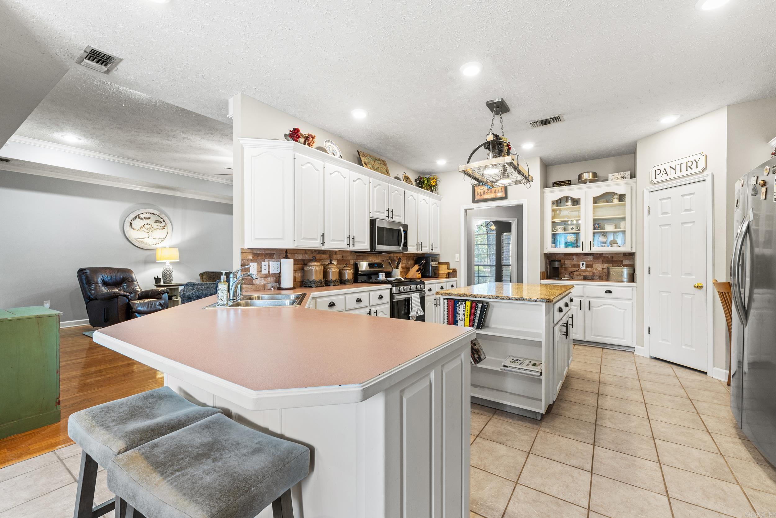 Quail Hollow - Residential