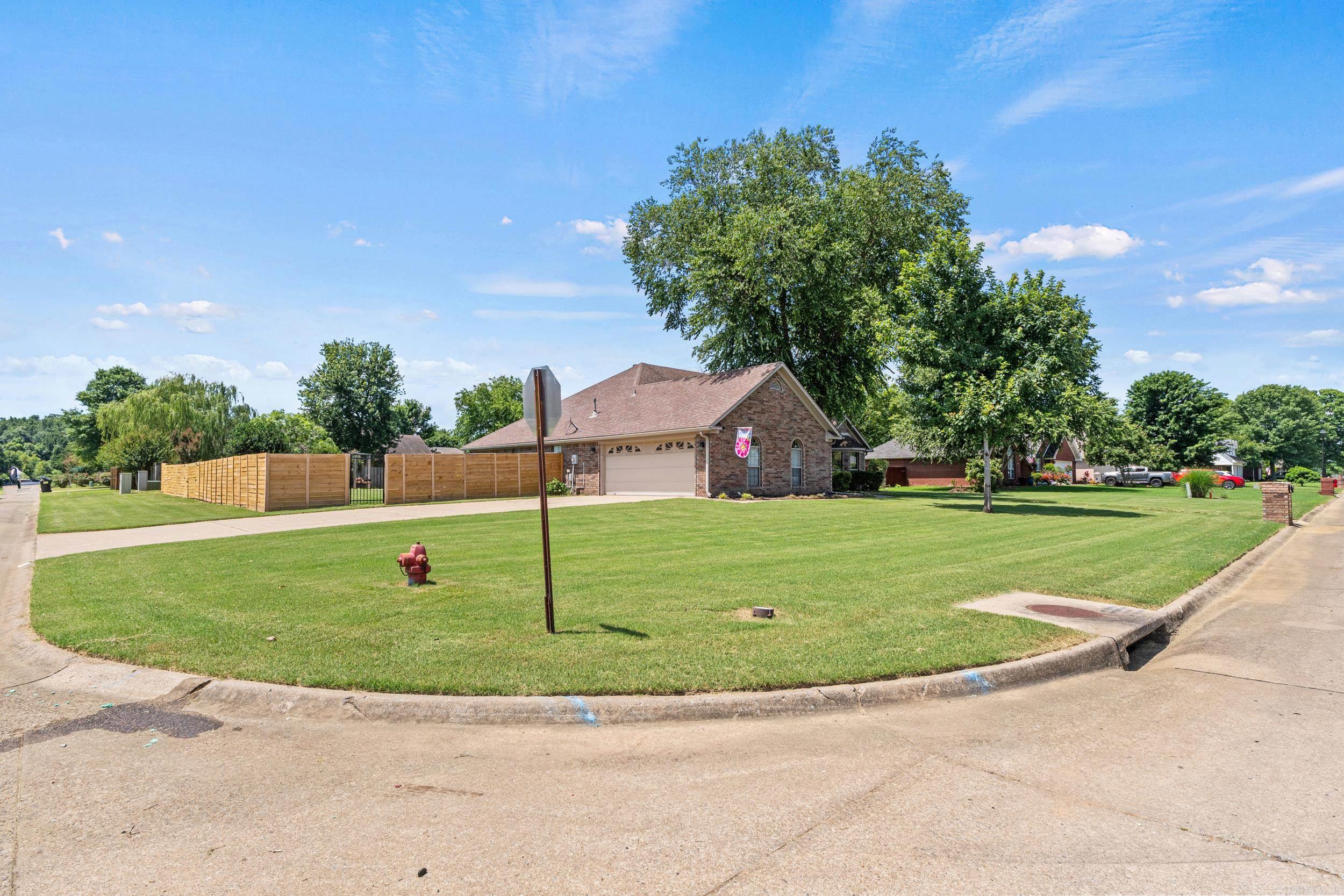 Quail Hollow - Residential