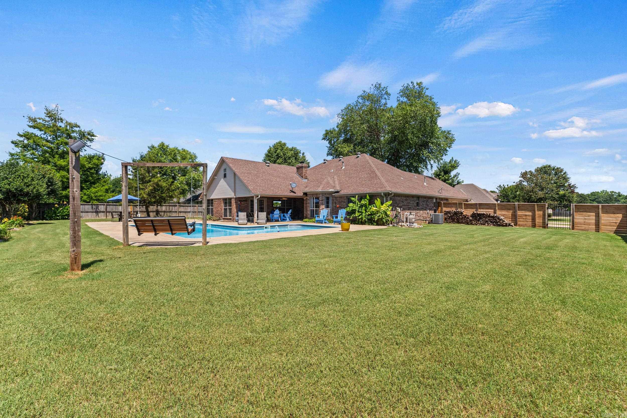 Quail Hollow - Residential