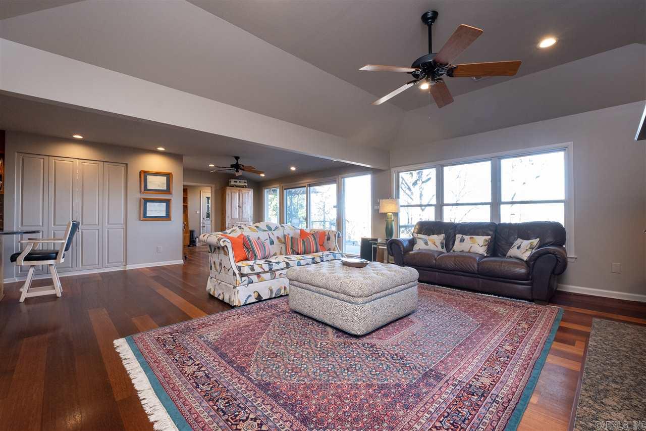 River Oaks Estates - Residential