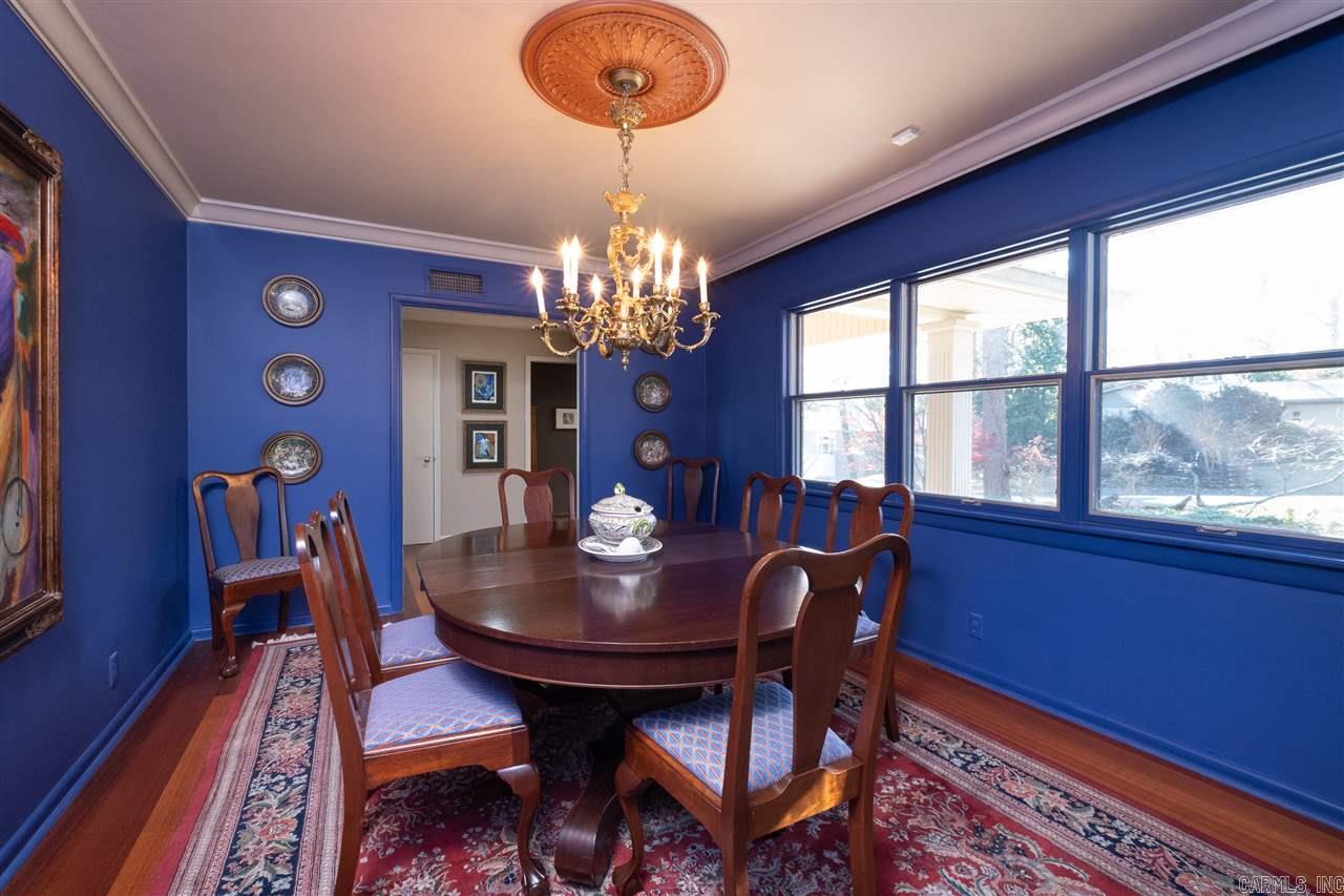 River Oaks Estates - Residential