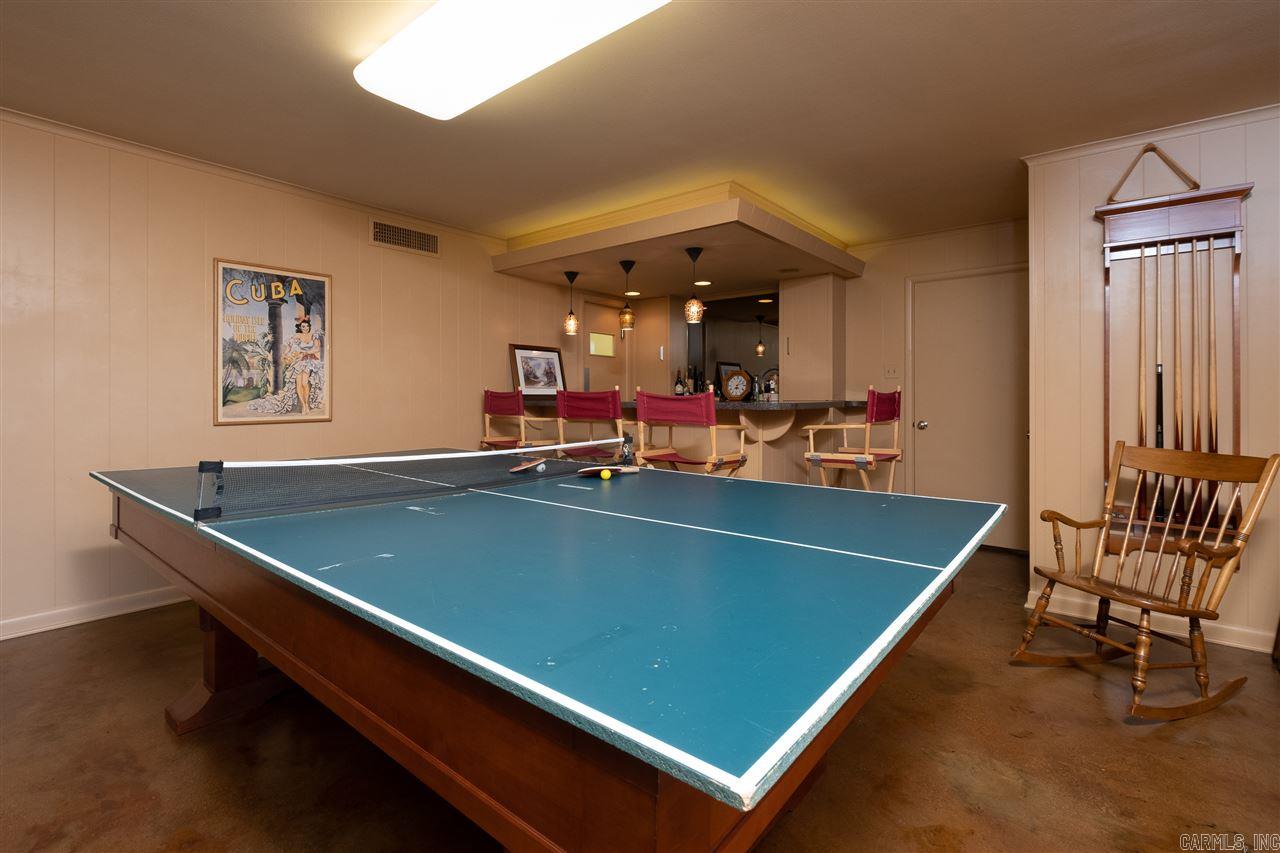 River Oaks Estates - Residential