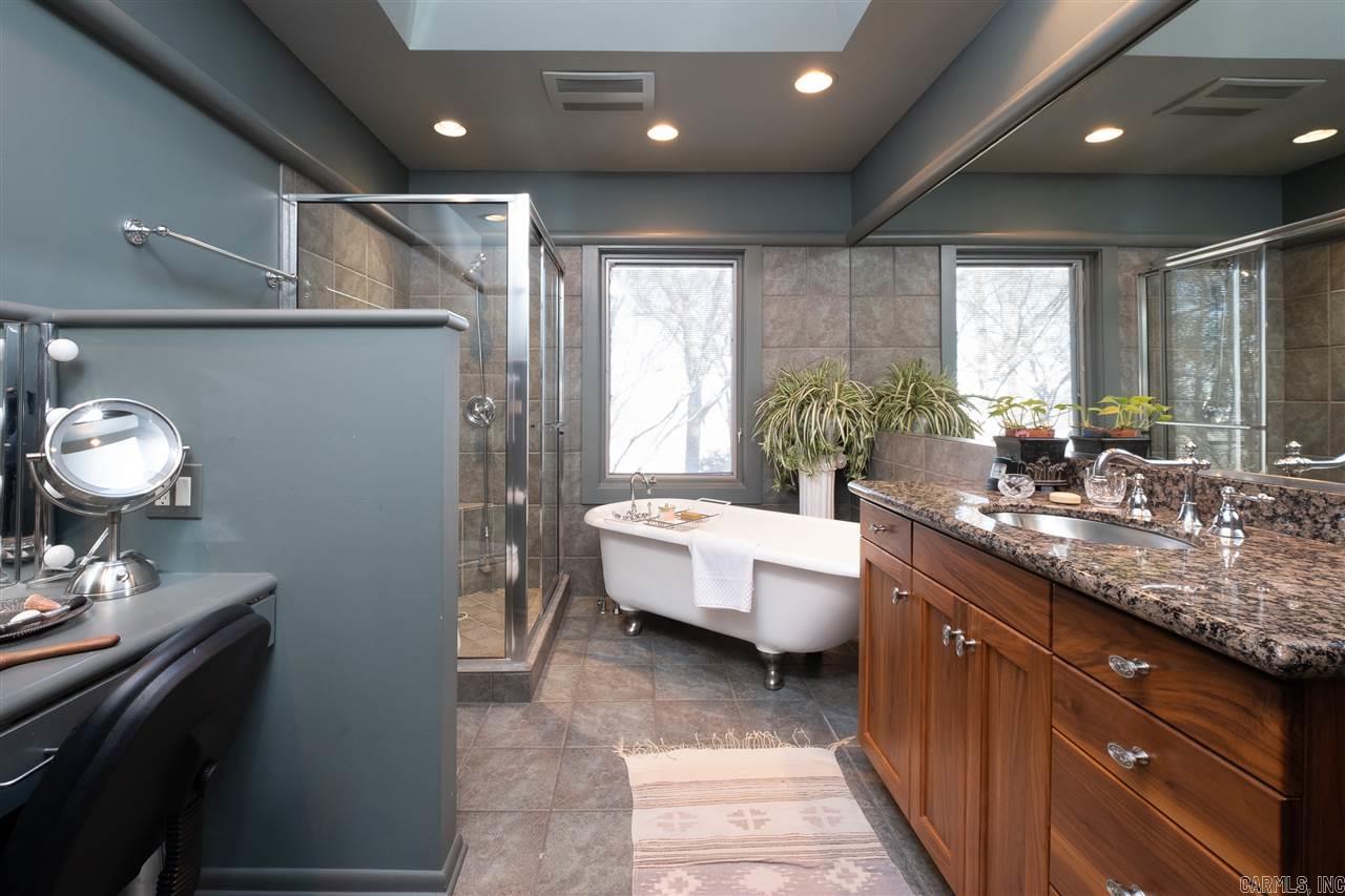 River Oaks Estates - Residential